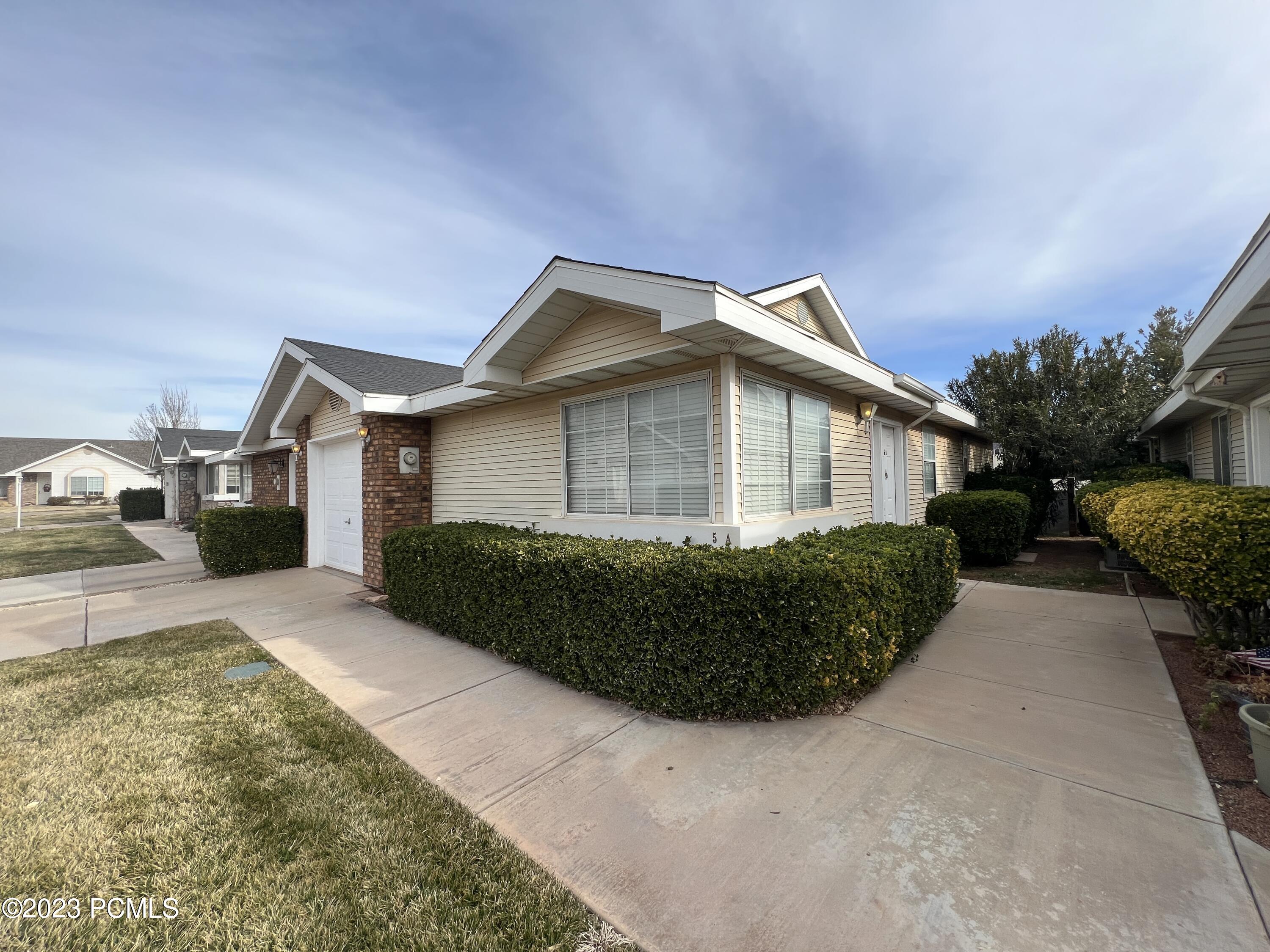 2051 W Canyon View 5a, St. George, UT 84770 — photo 1