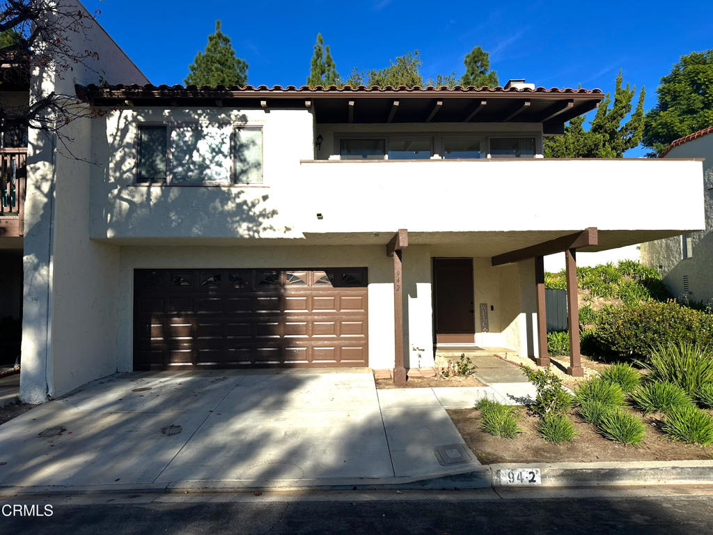942 Woodlawn Drive, Thousand Oaks, CA 91360 — photo 1