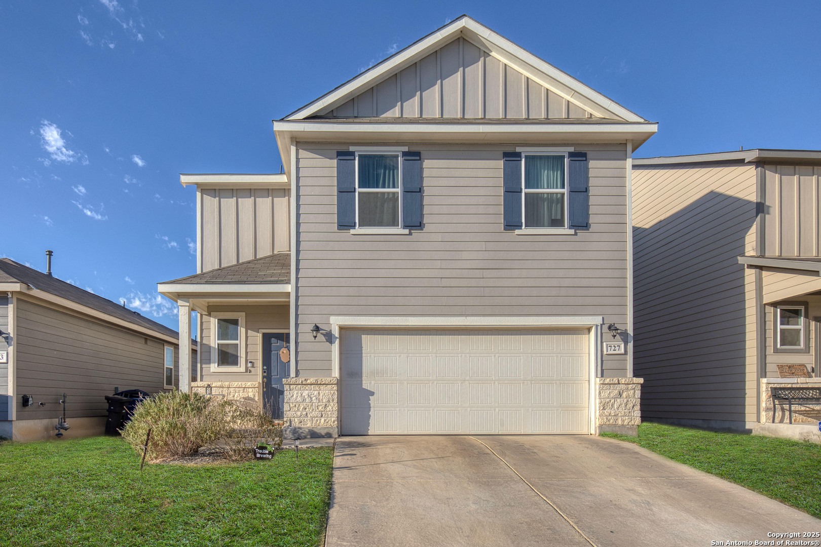727 Corbin Bend, San Antonio, TX 78221 — photo 1