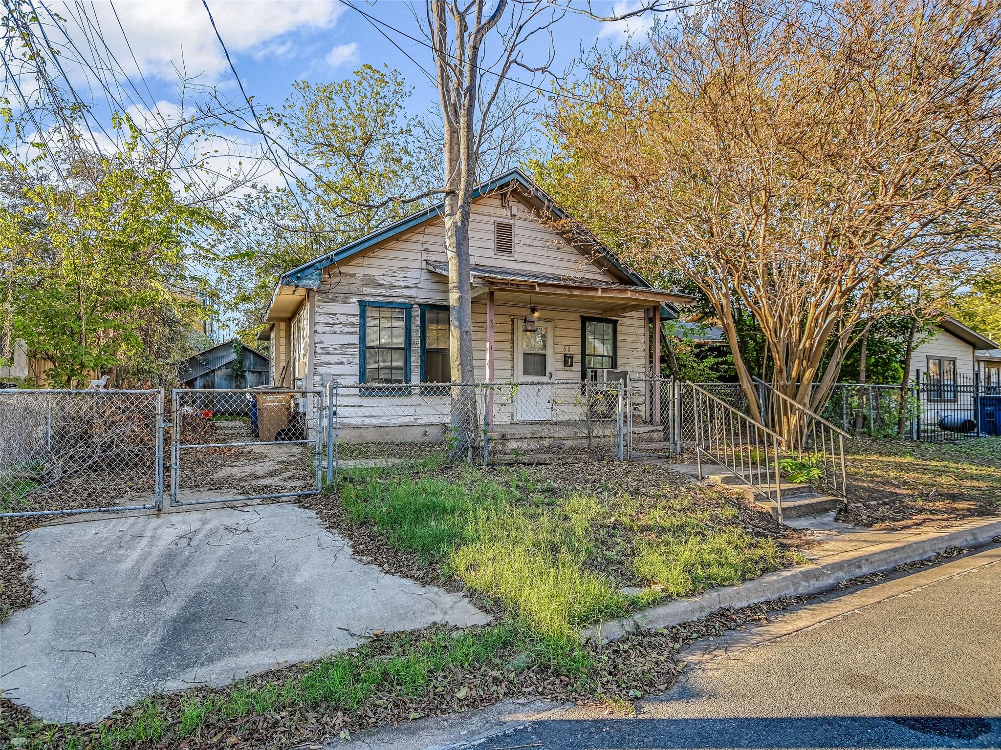 66 Cross, Austin, TX 78702 — photo 1
