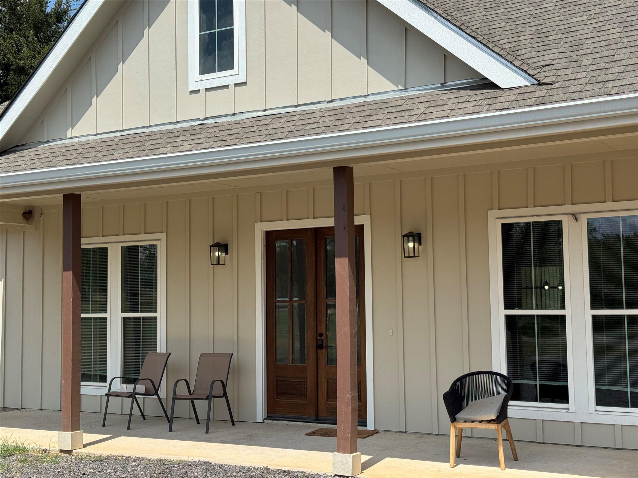 1353 Red Town, Elgin, TX 78621 — photo 1