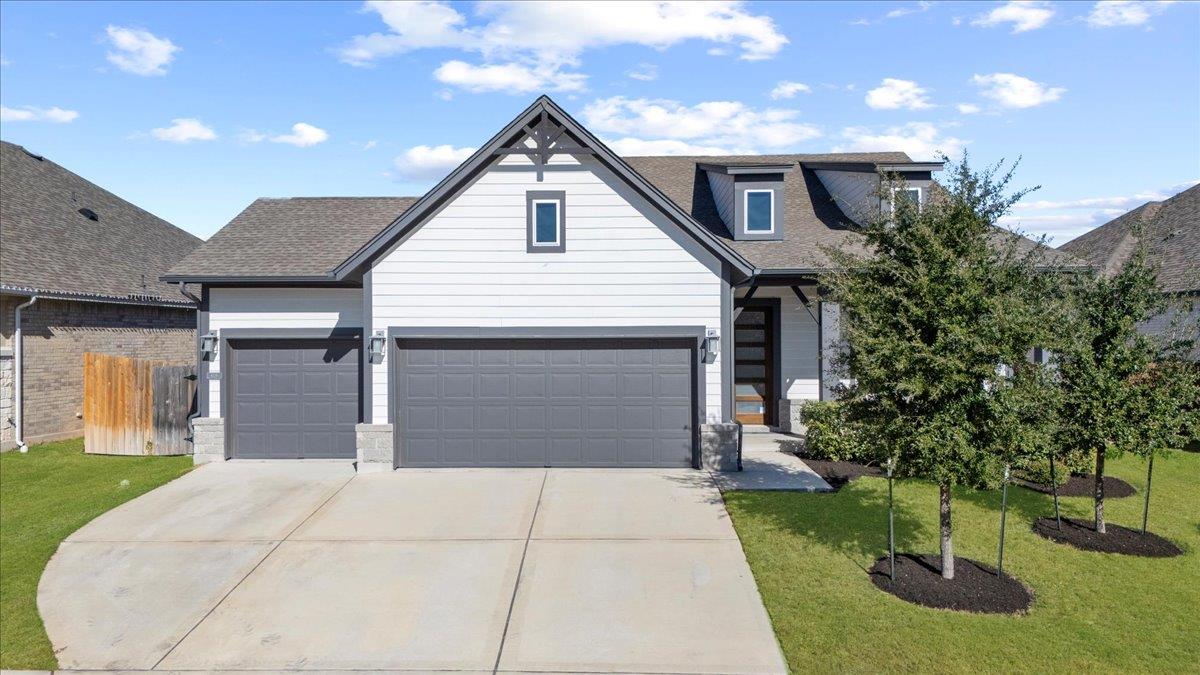 908 Knowles, Hutto, TX 78634 — photo 1
