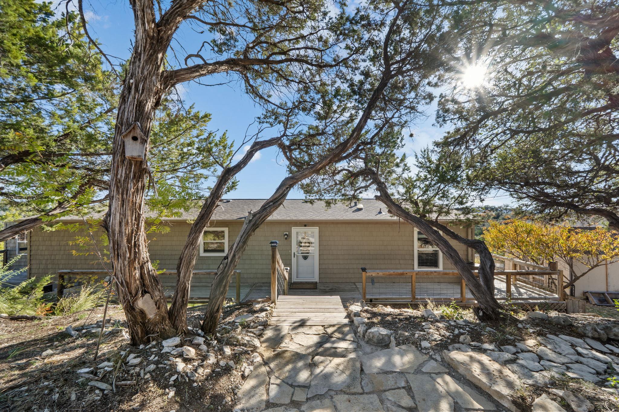 28609 Paradise Manor, Marble Falls, TX 78654 — photo 1