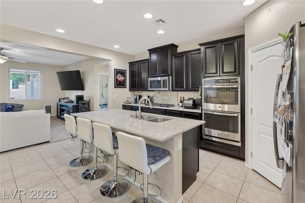 10615 College Hill Avenue, Las Vegas, NV 89166 — photo 1