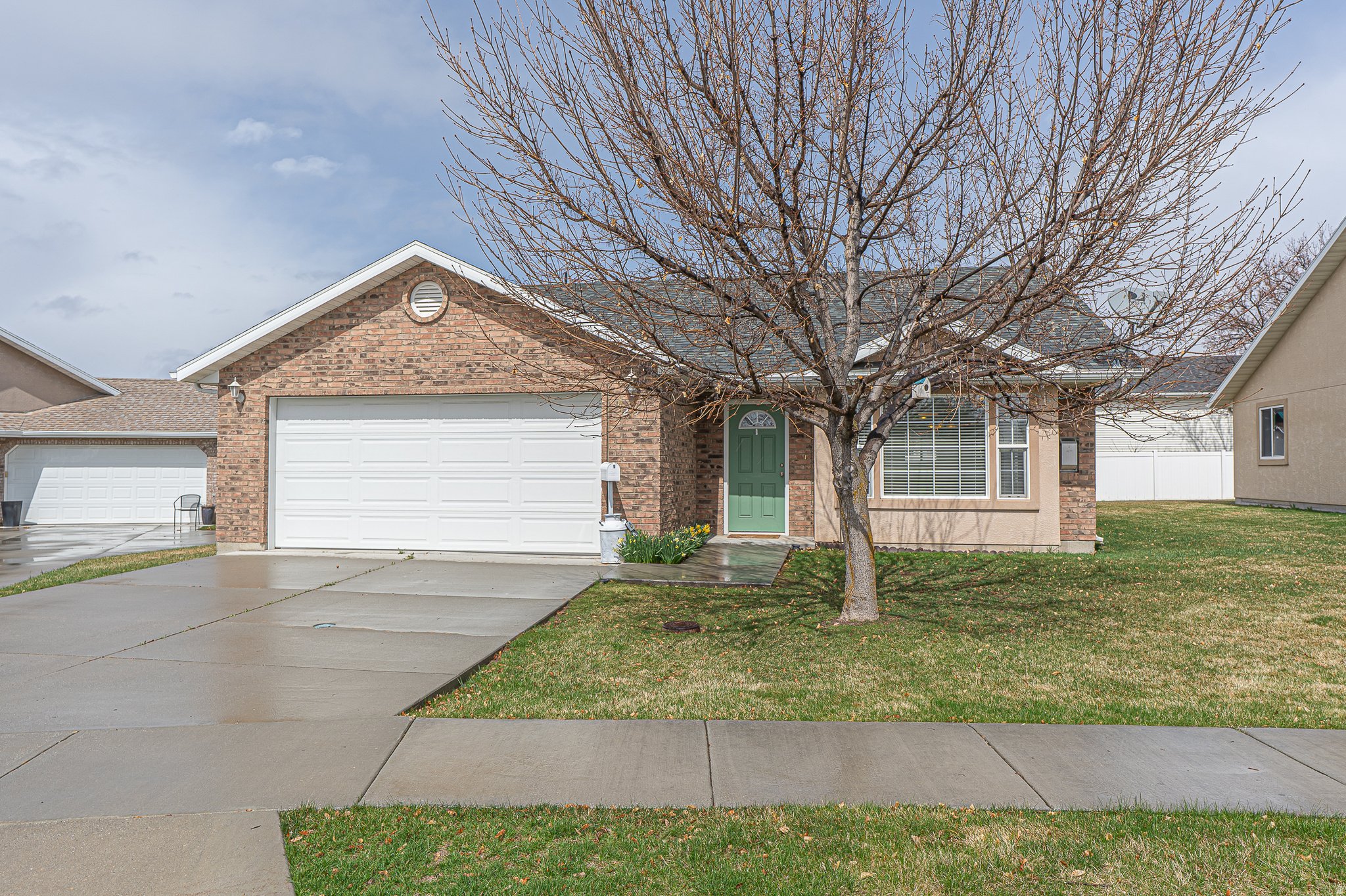 275 W 260 N, Hyde Park, UT 84318 — photo 1