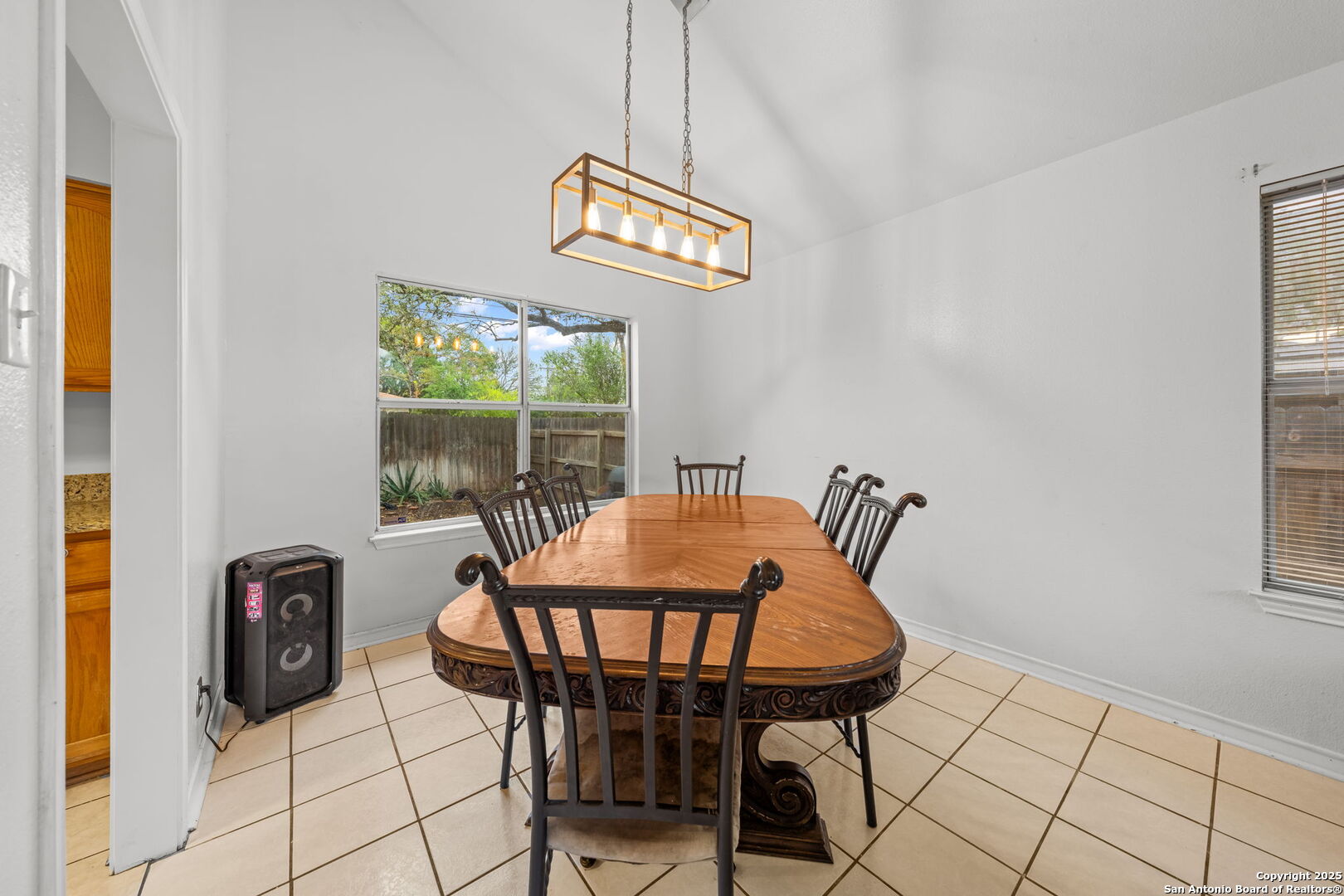 105 Golden Way, , 78028 — photo 1