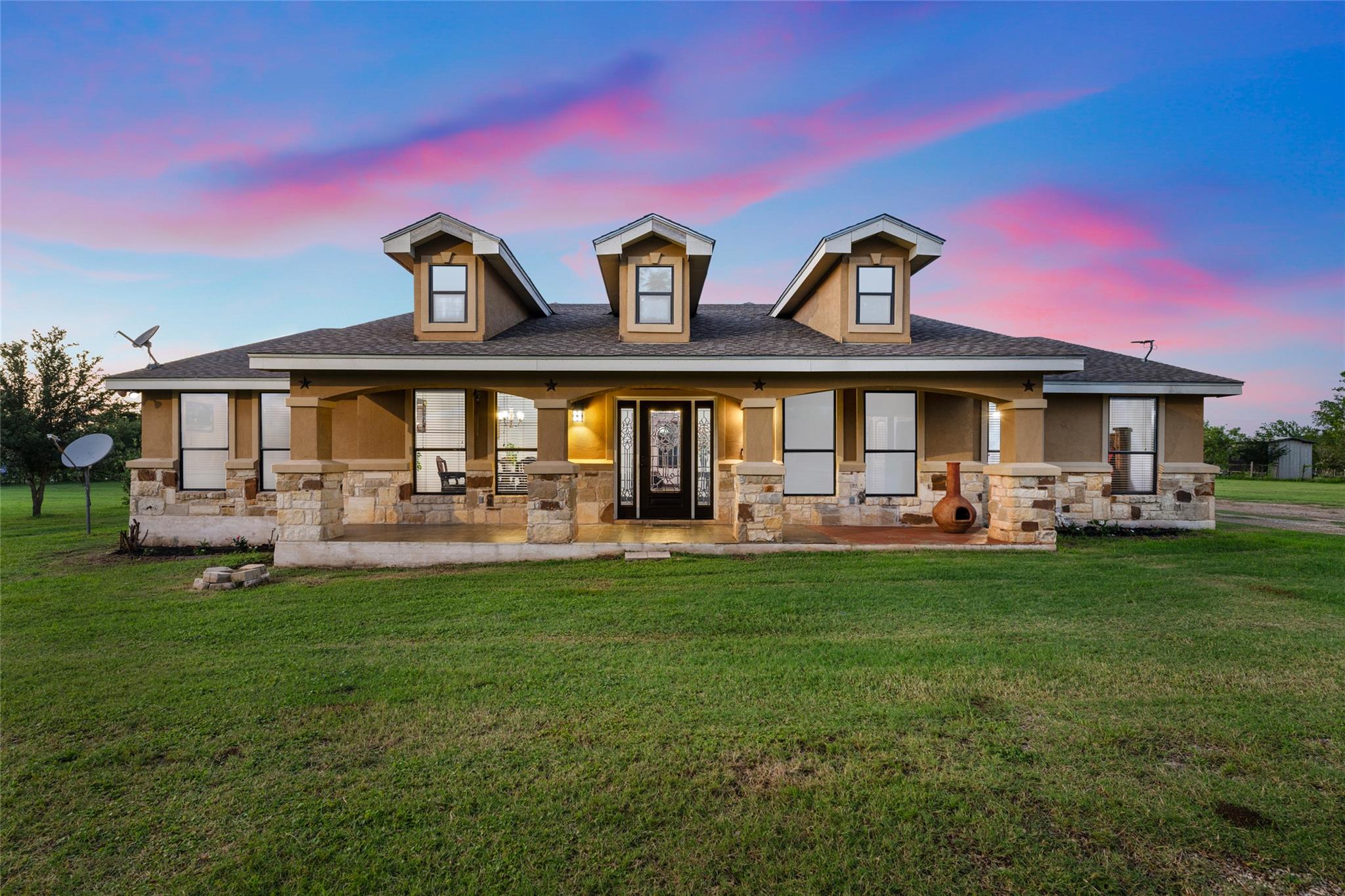 108 Whispering Pines, Bastrop, TX 78602 — photo 1