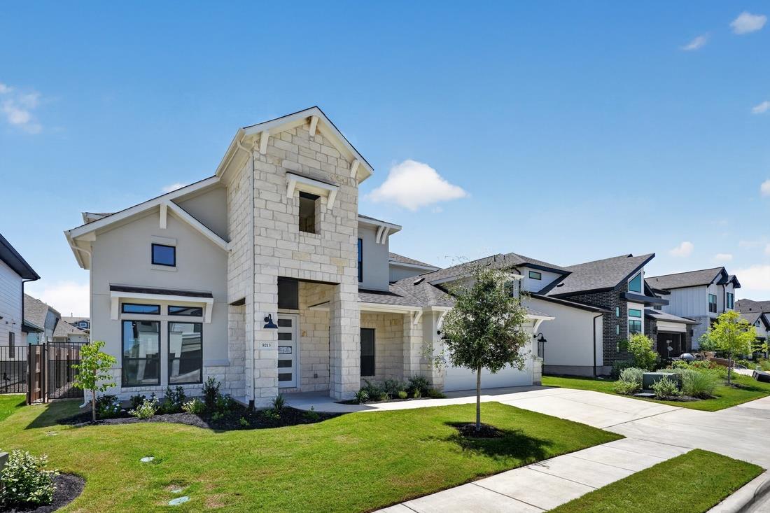 9213 The Ravine, Austin, TX 78744 — photo 1
