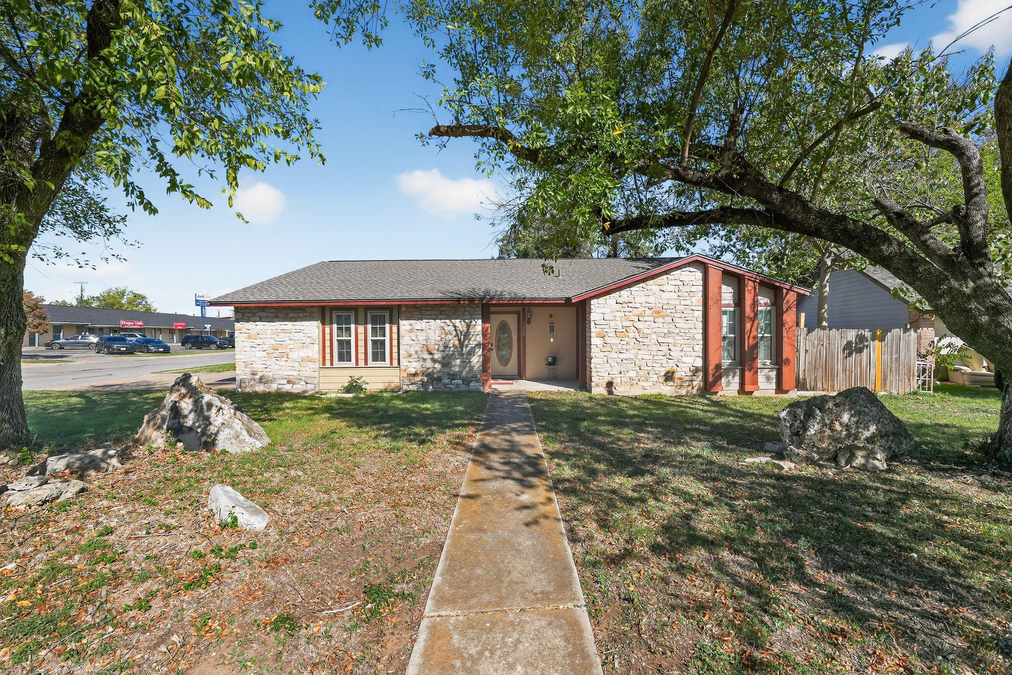 1209 Sagebrush, Round Rock, TX 78681 — photo 1