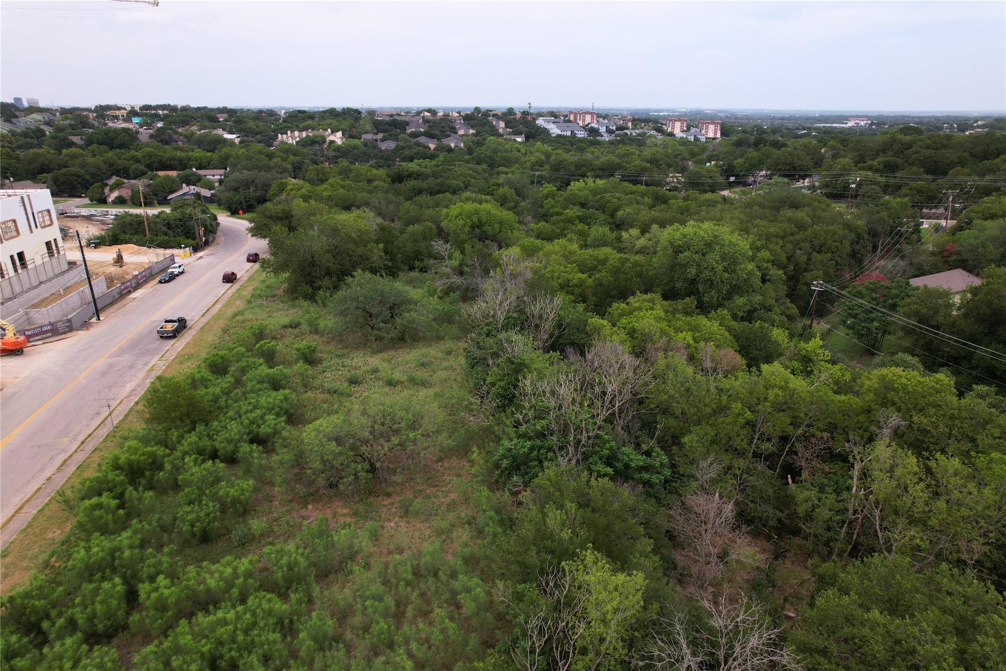 2829 Metcalfe, Austin, TX 78741 — photo 1