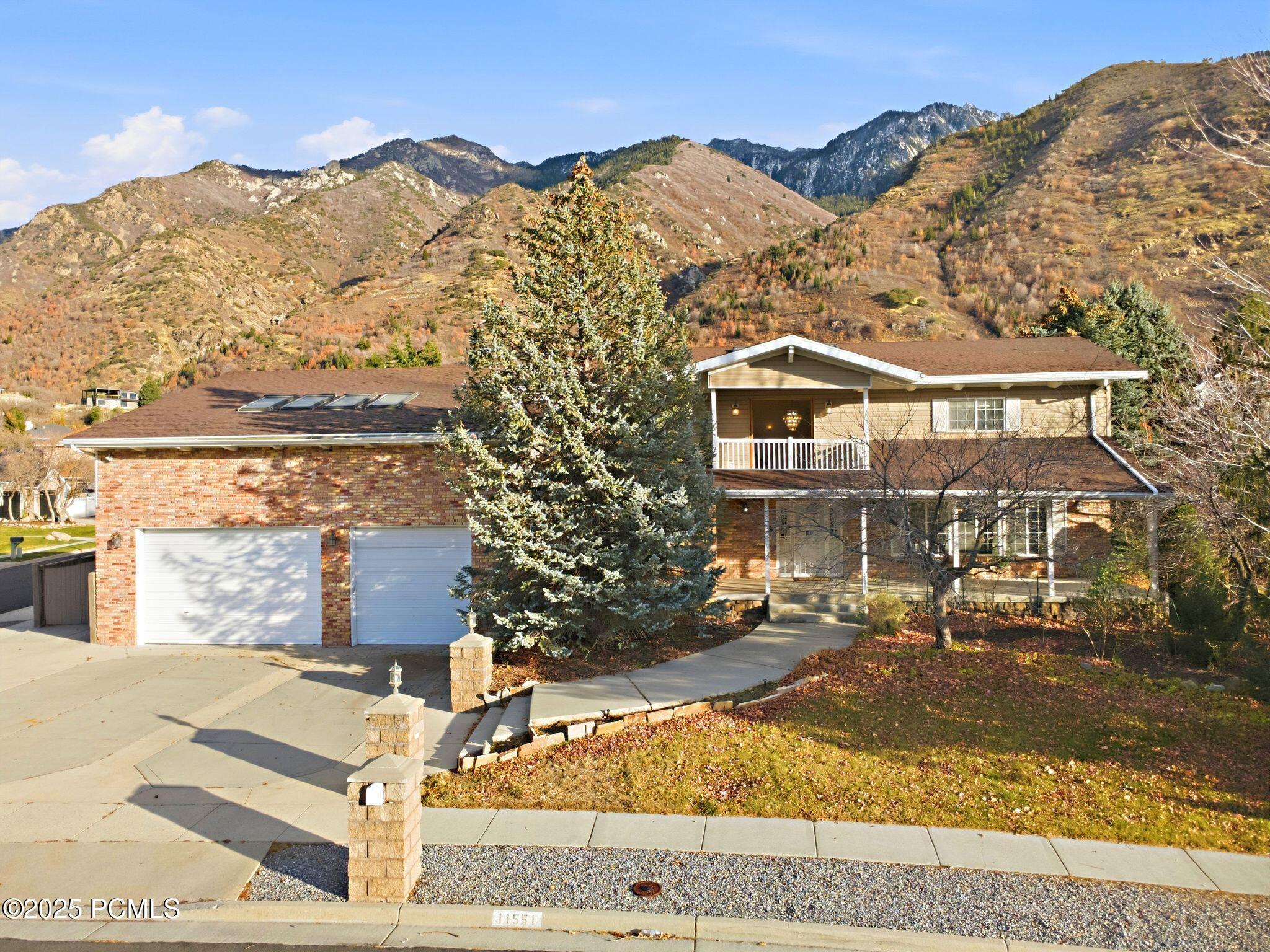 11551 S Woodhampton Drive, Sandy, UT 84092 — photo 1