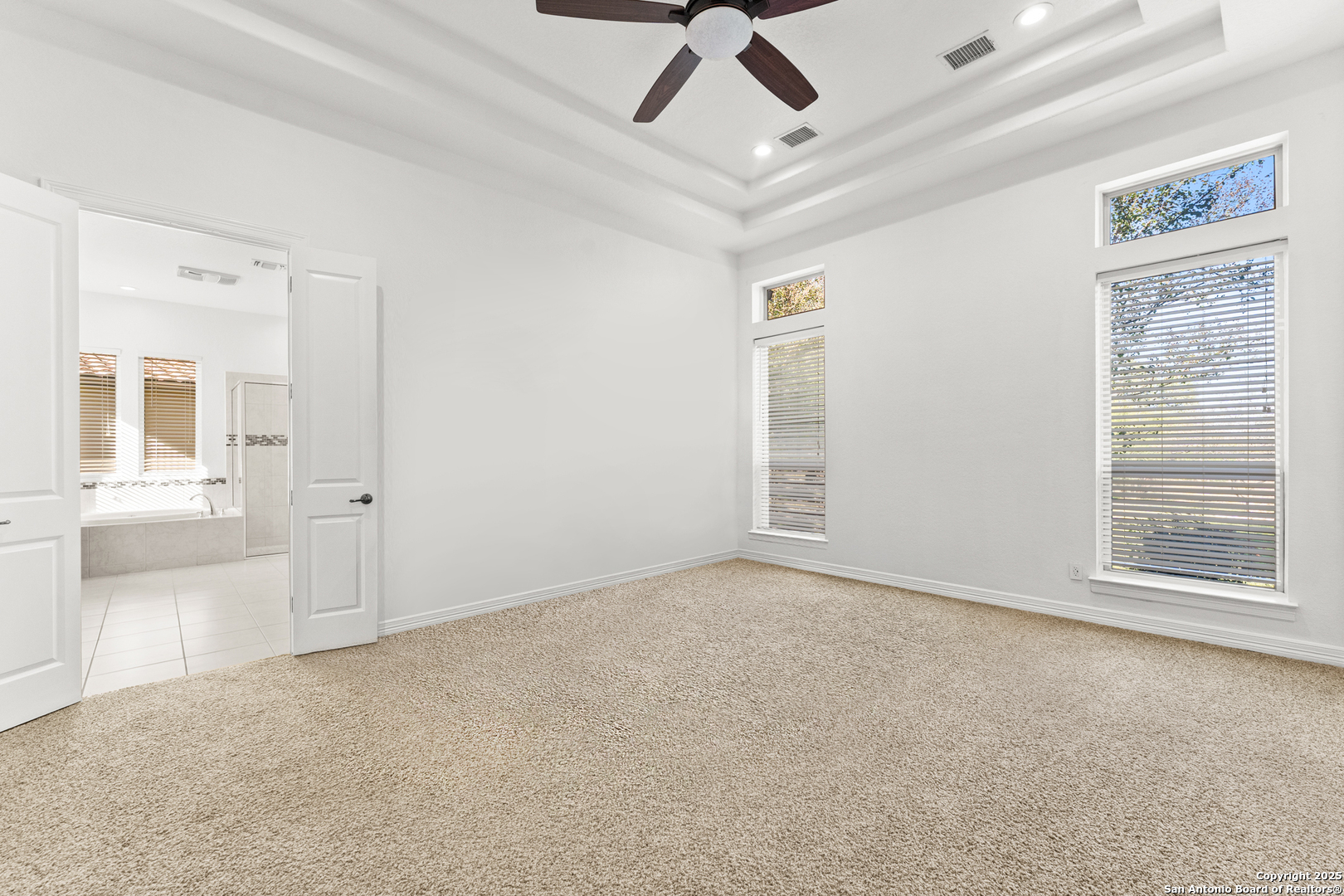 22450 Viajes, ,  78261 — photo 1