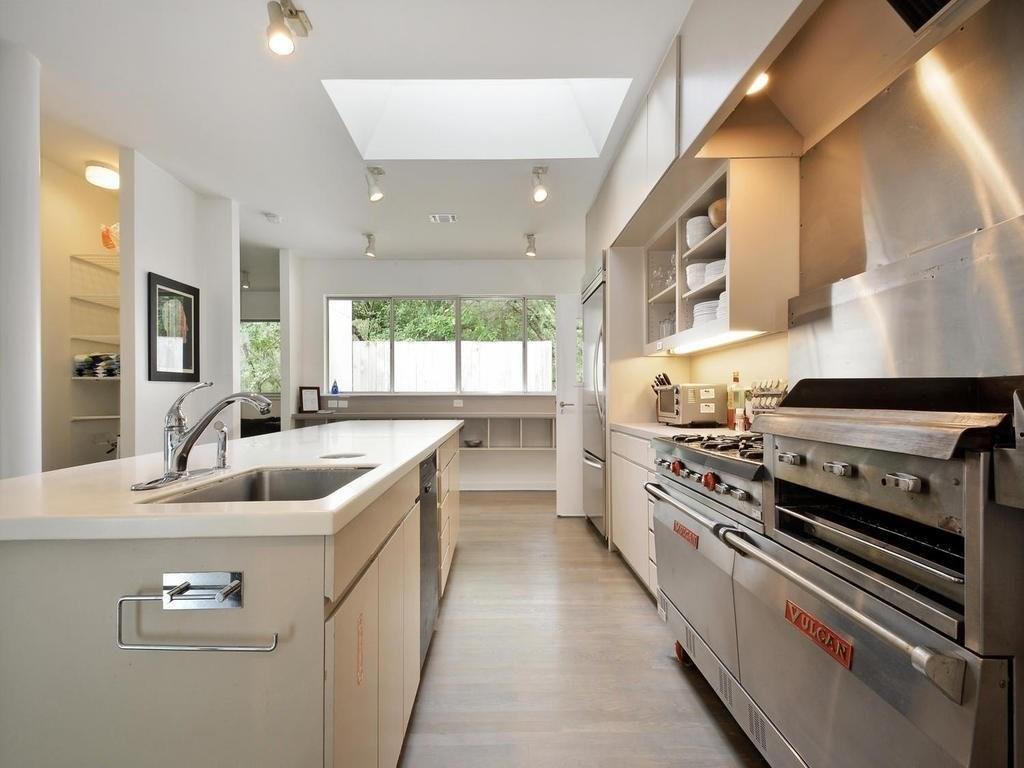 2909 Stratford, Austin, TX 78746 — photo 1