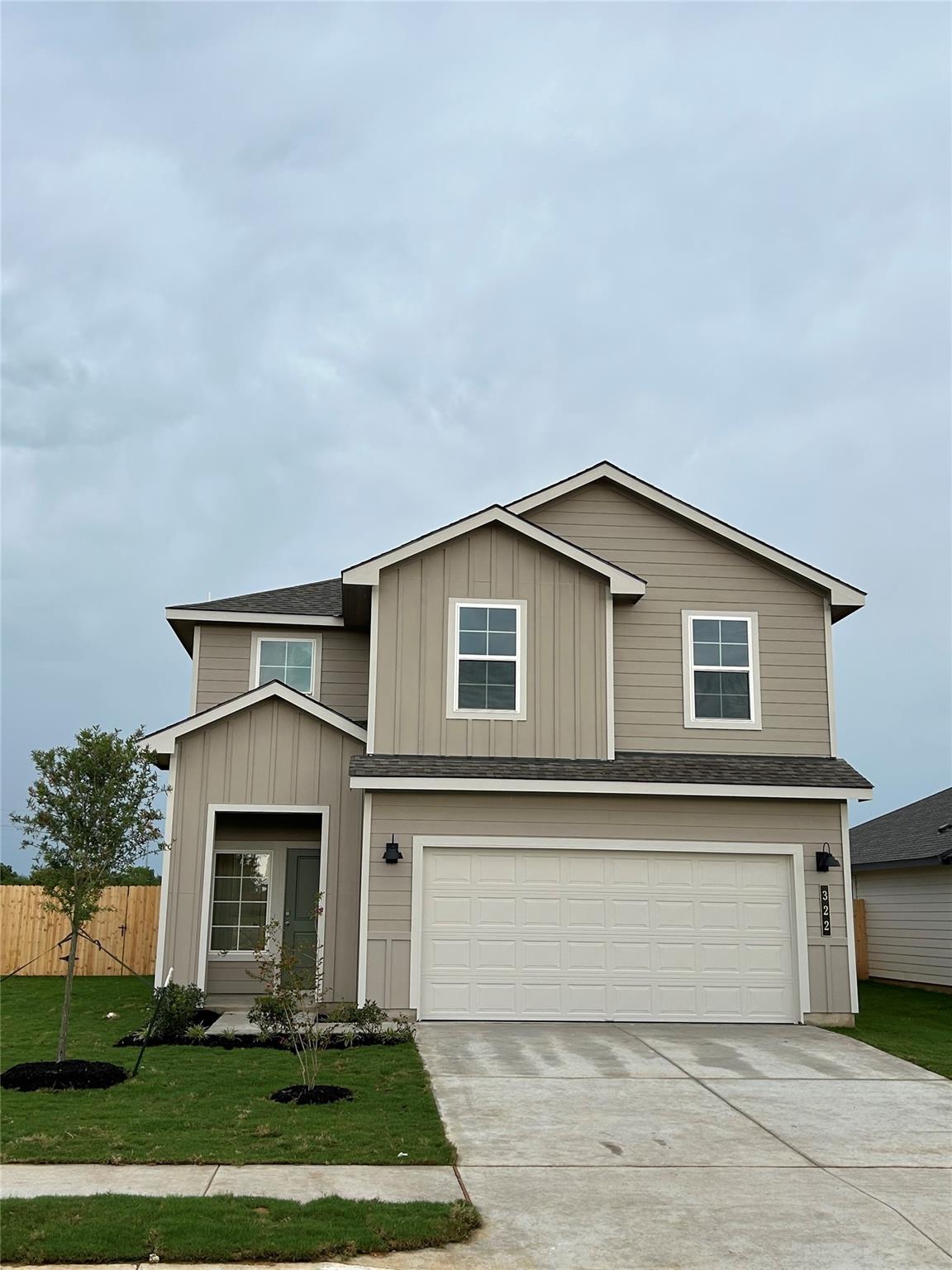 322 Randall, Rockdale, TX 76567 — photo 1