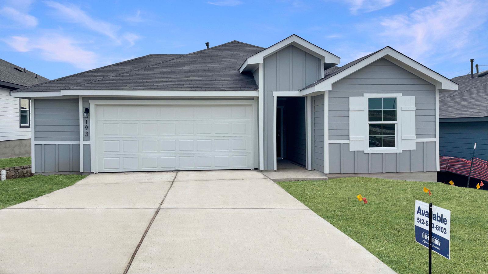 193 Balmorehea, Kyle, TX 78640 — photo 1