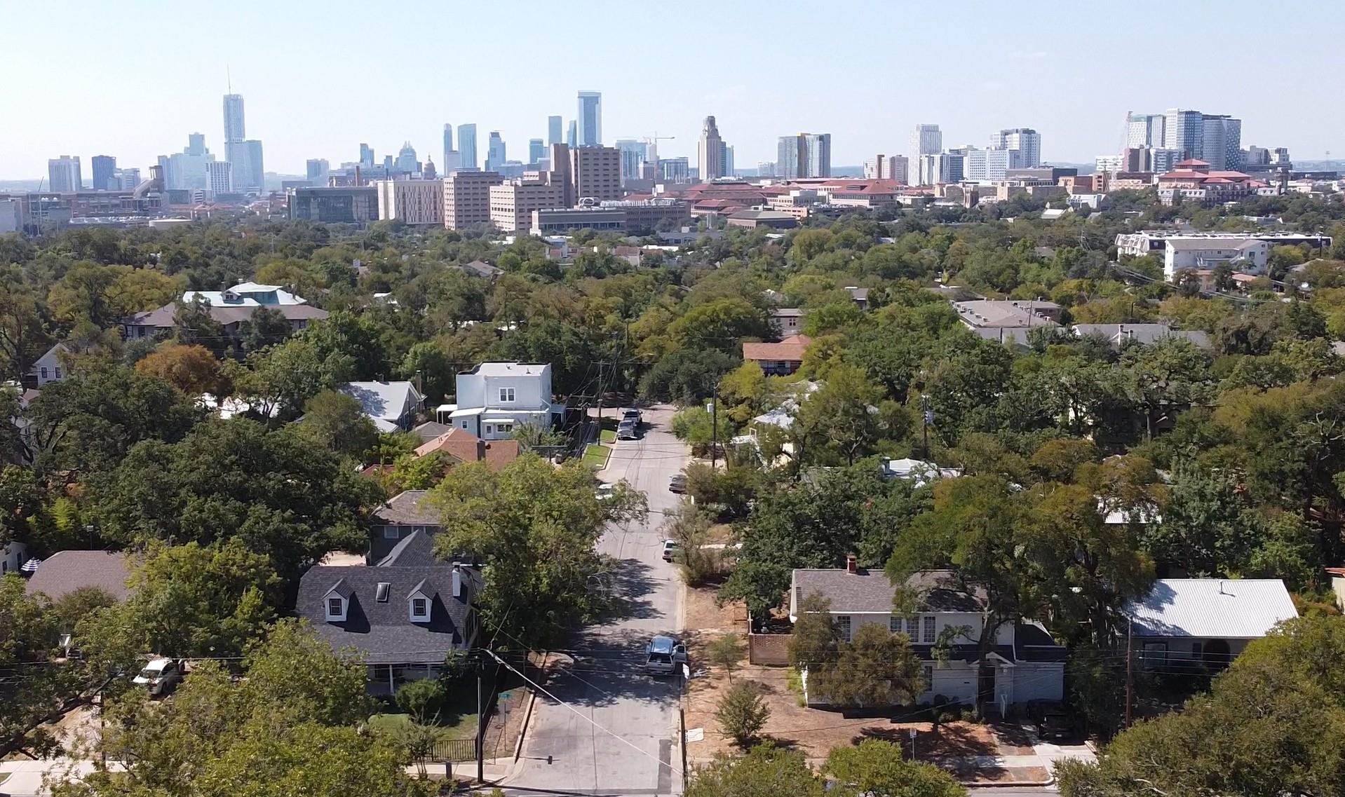 3506 Tom Green, Austin, TX 78705 — photo 1