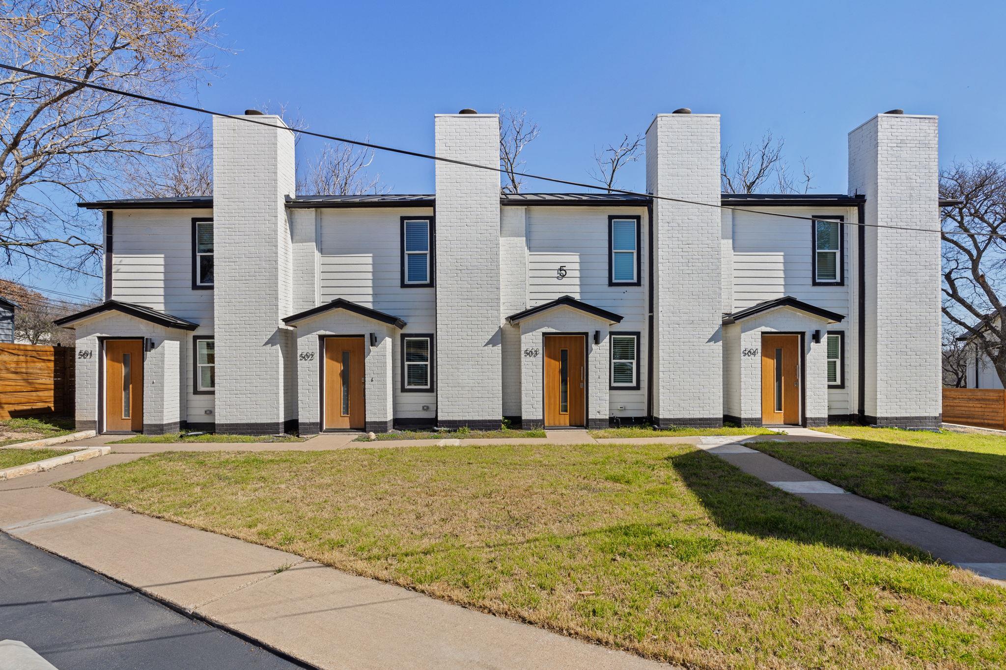 2706 Wheless, Austin, TX 78723 — photo 1