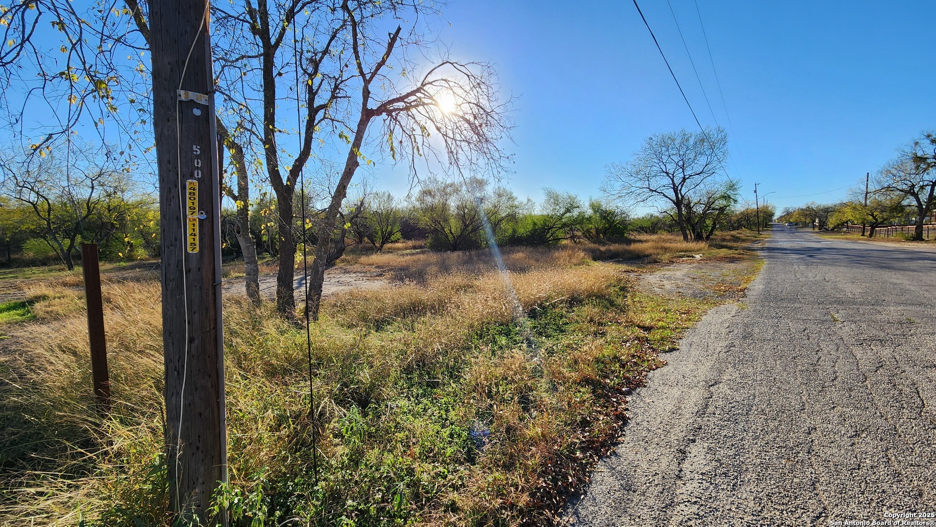 502 E E Ansley Blvd, San Antonio, TX 78221 — photo 1