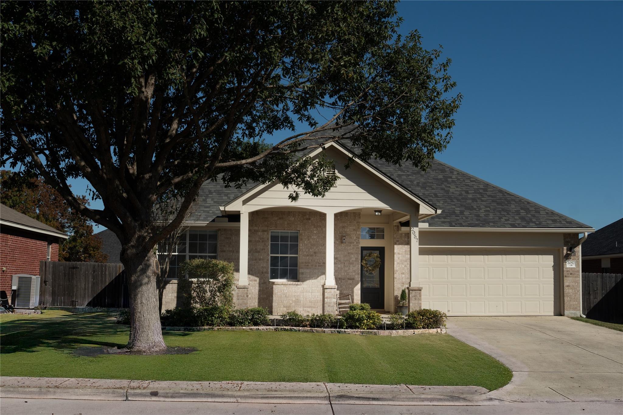 2057 Dove Crossing, New Braunfels, TX 78130 — photo 1