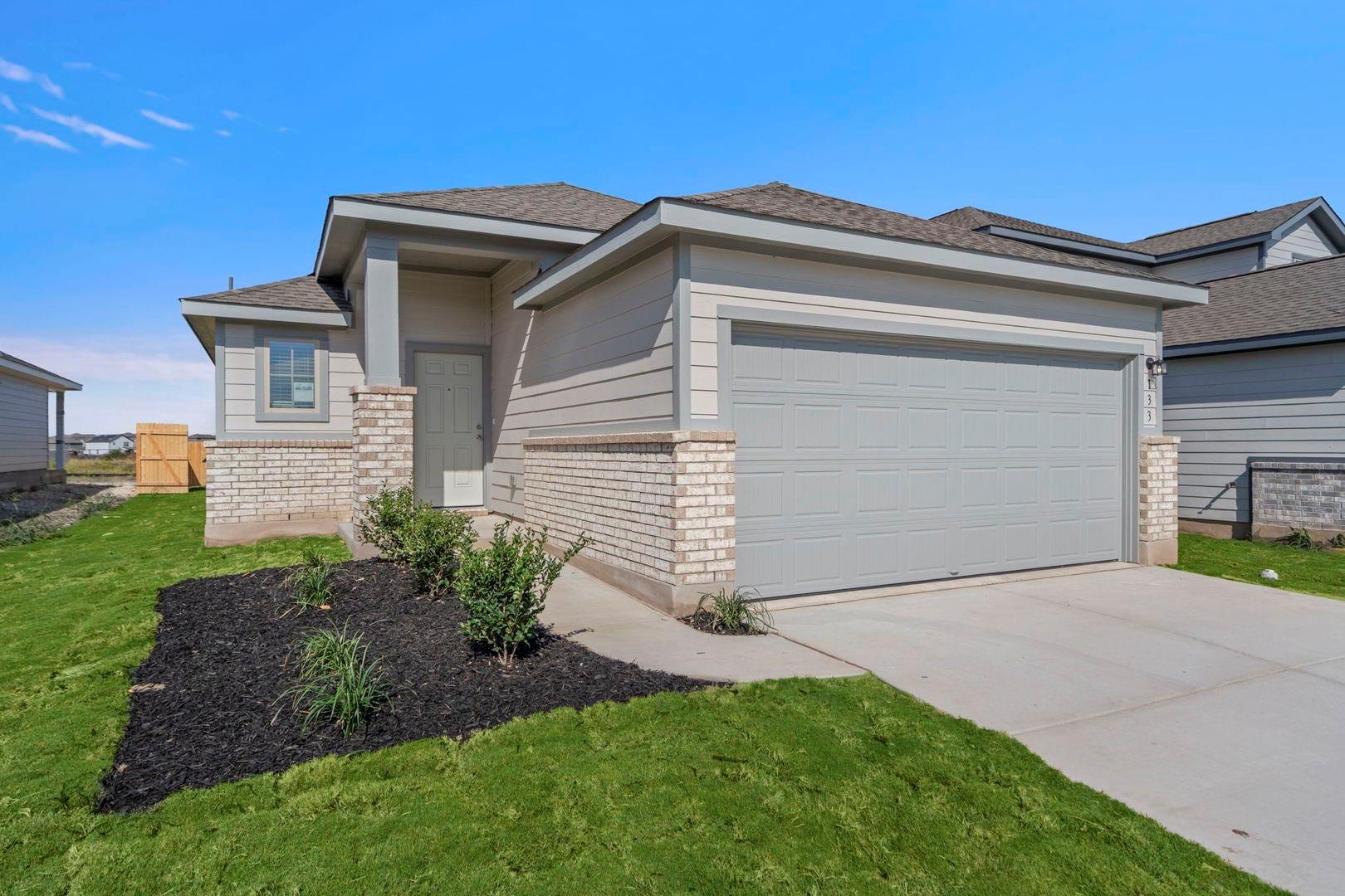 133 Hatari, Jarrell, TX 76537 — photo 1