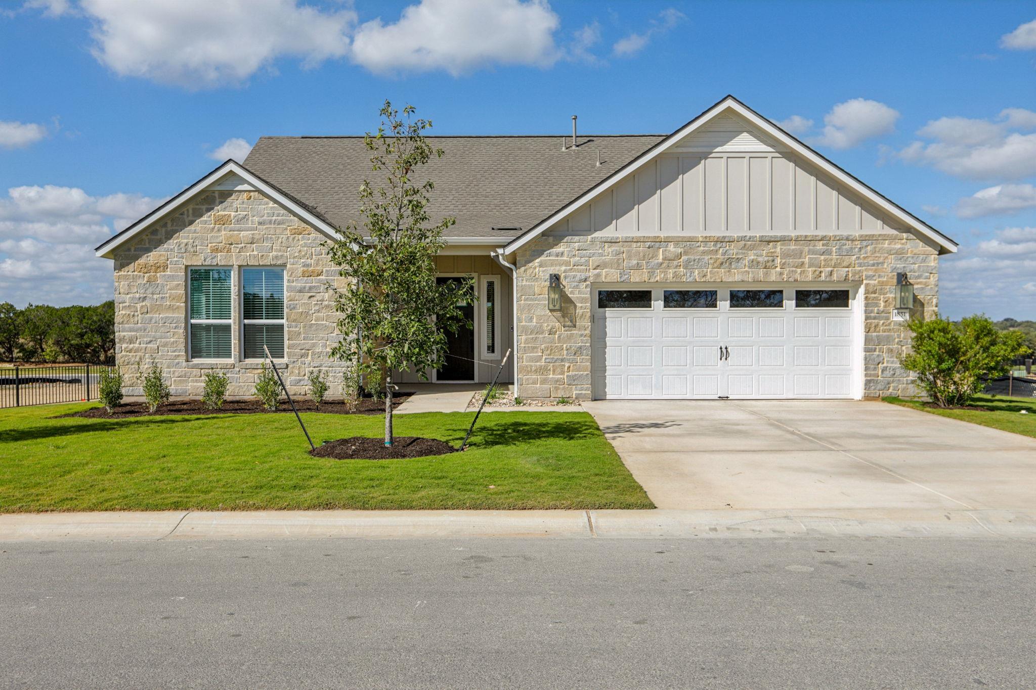 1851  Dancing Oak Ln