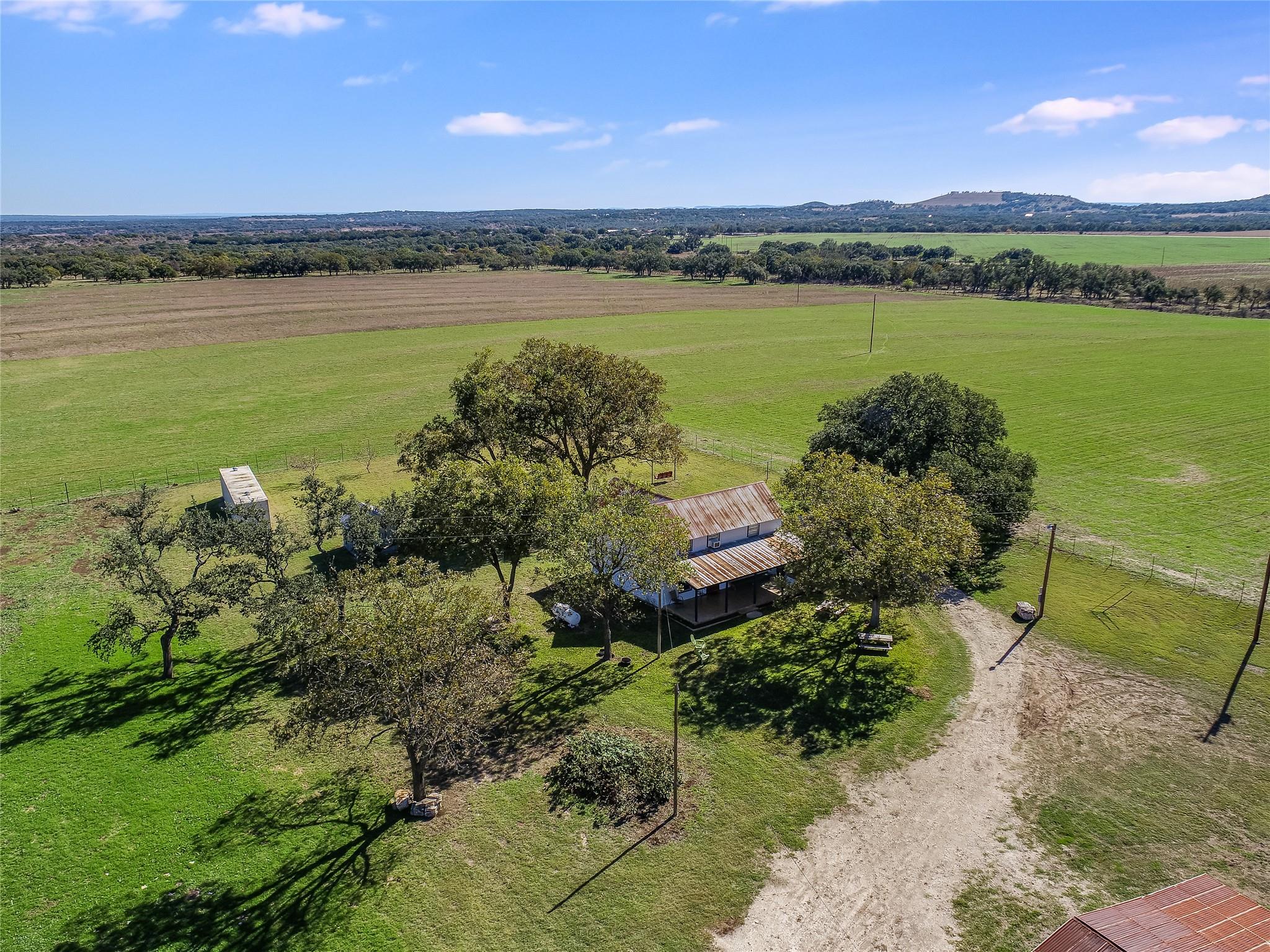 788 Clarence Jacoby Rd, Fredericksburg, TX 78624 — photo 1