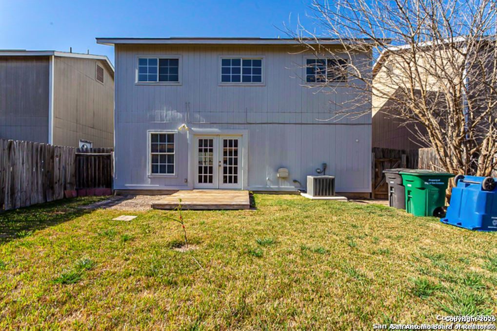 7942 Ruby, , 78251 — photo 1