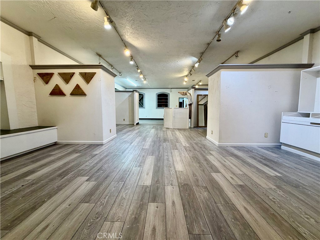 3940 Main
