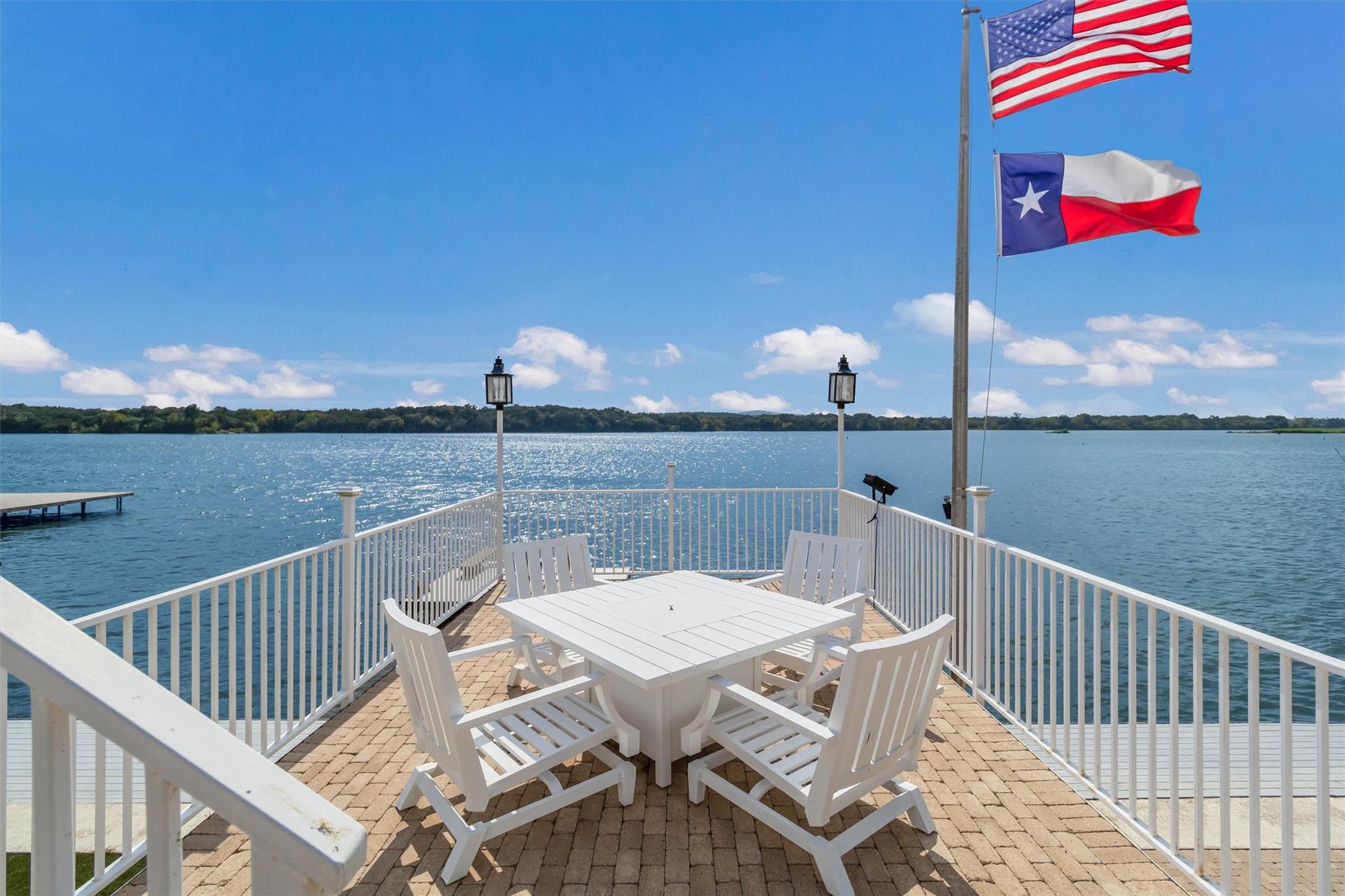 100 Waterway, Kingsland, TX 78639 — photo 1