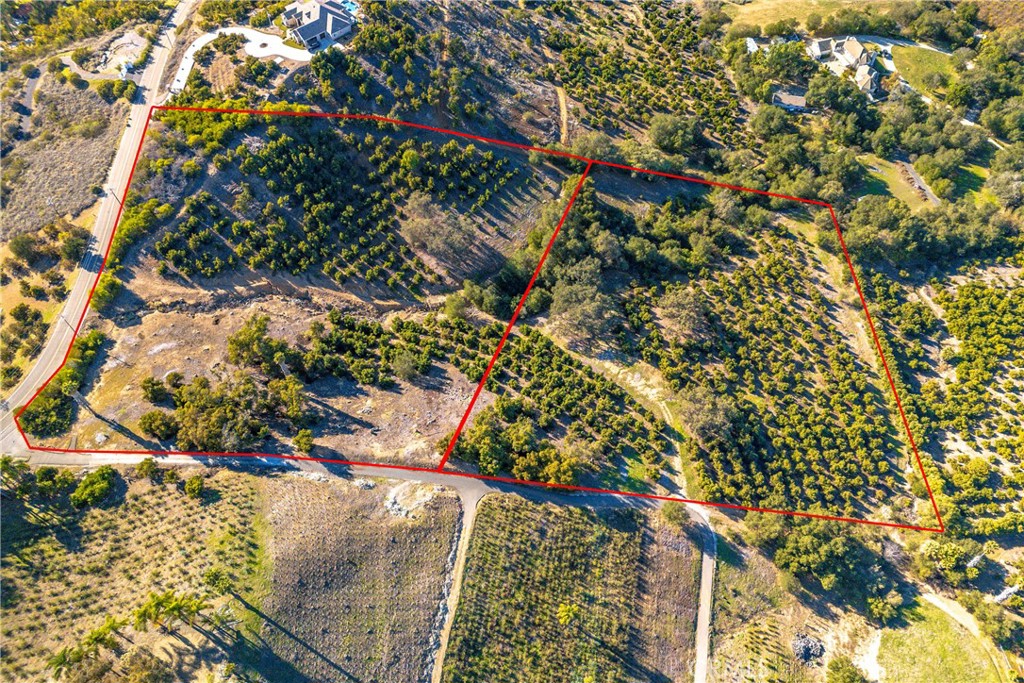 14 Via Vaquero Road, Temecula, CA 92590 — photo 1