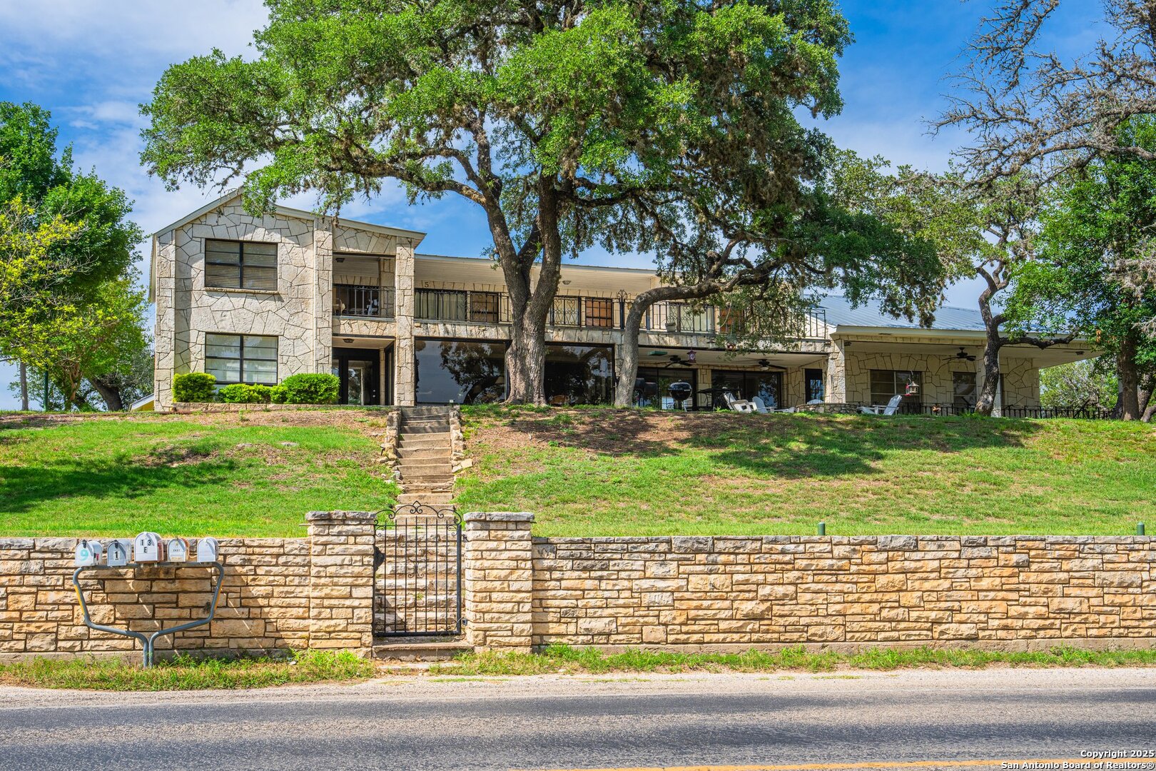 1120 highway 39, Ingram, TX 78025 — photo 1
