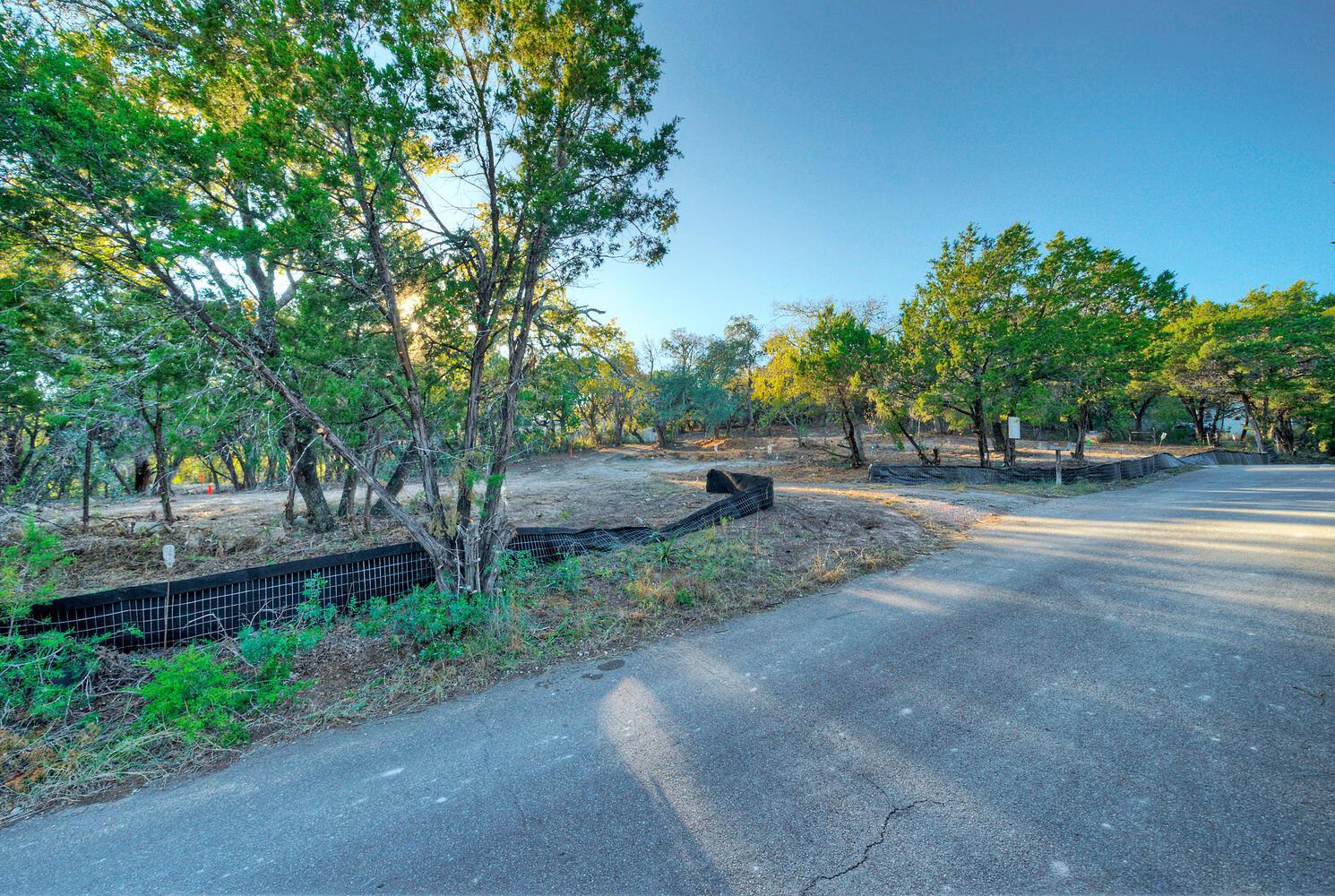 18303 W Rim Dr, Jonestown, TX 78645 — photo 1