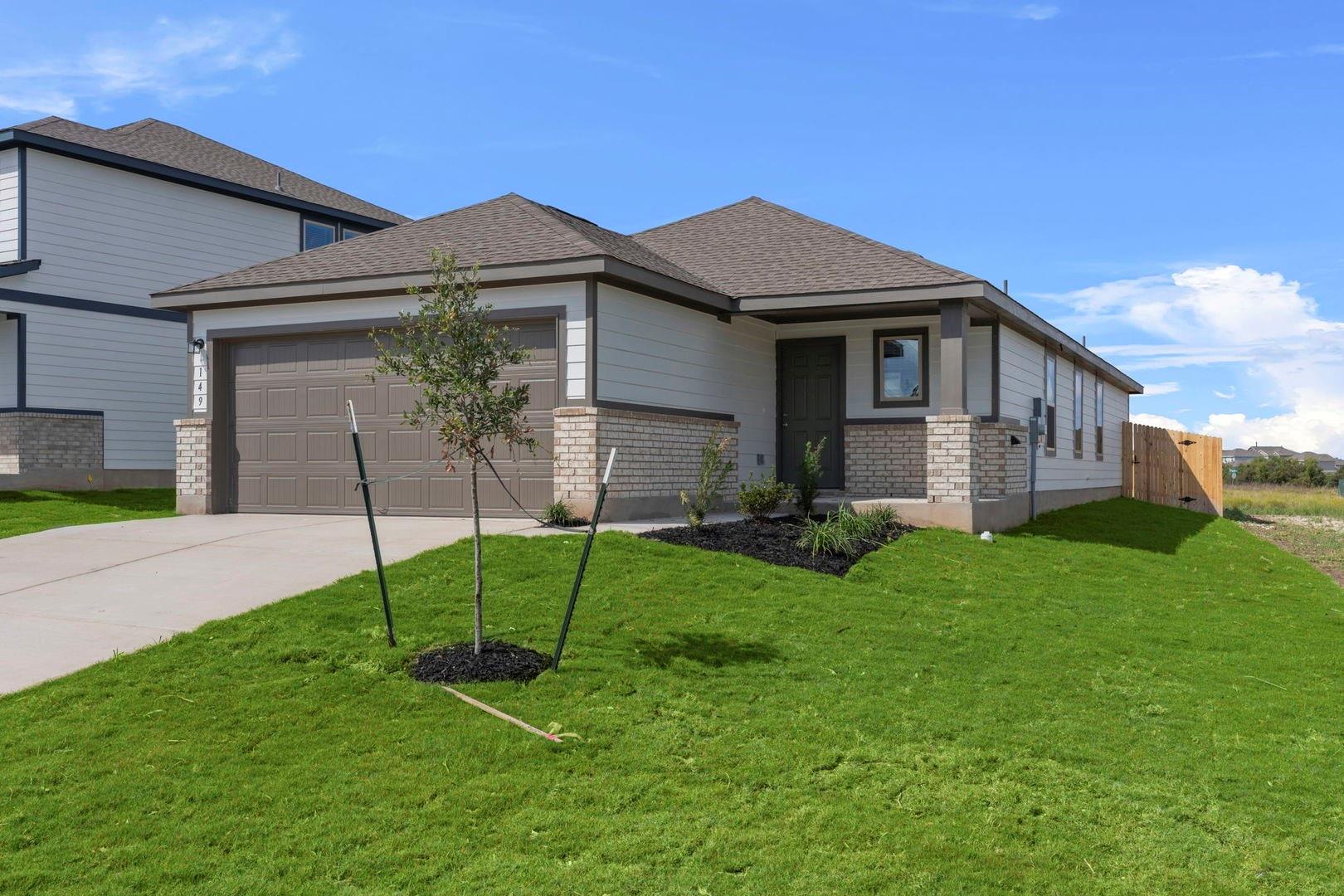 149 Hatari, Jarrell, TX 76537 — photo 1