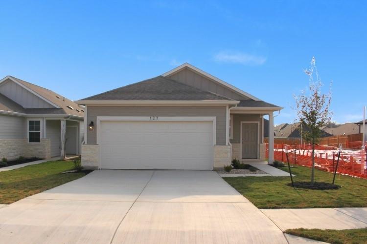 127 Two Bits, Elgin, TX 78621 — photo 1