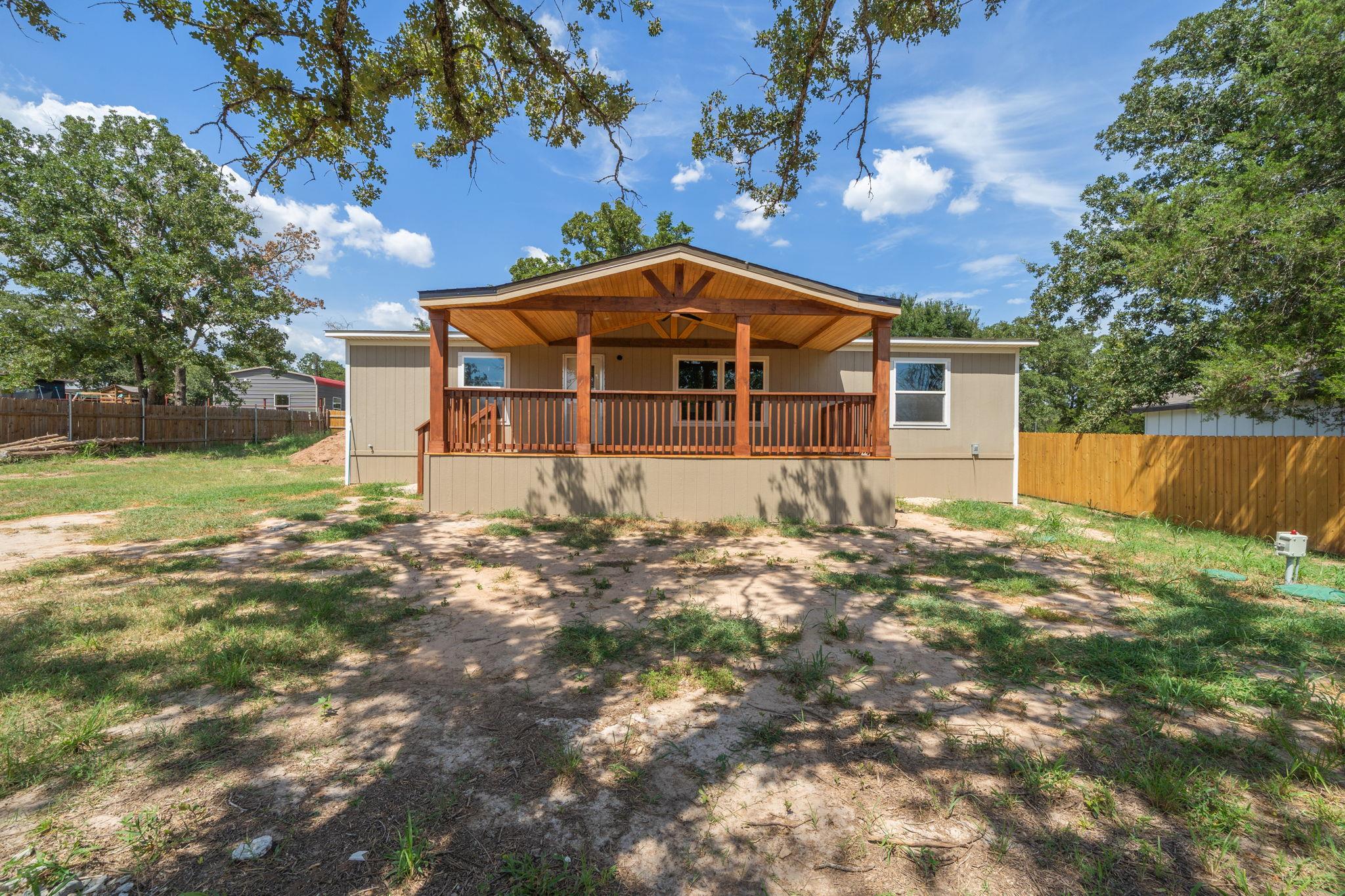 178 Moon Mist, Bastrop, TX 78602 — photo 1