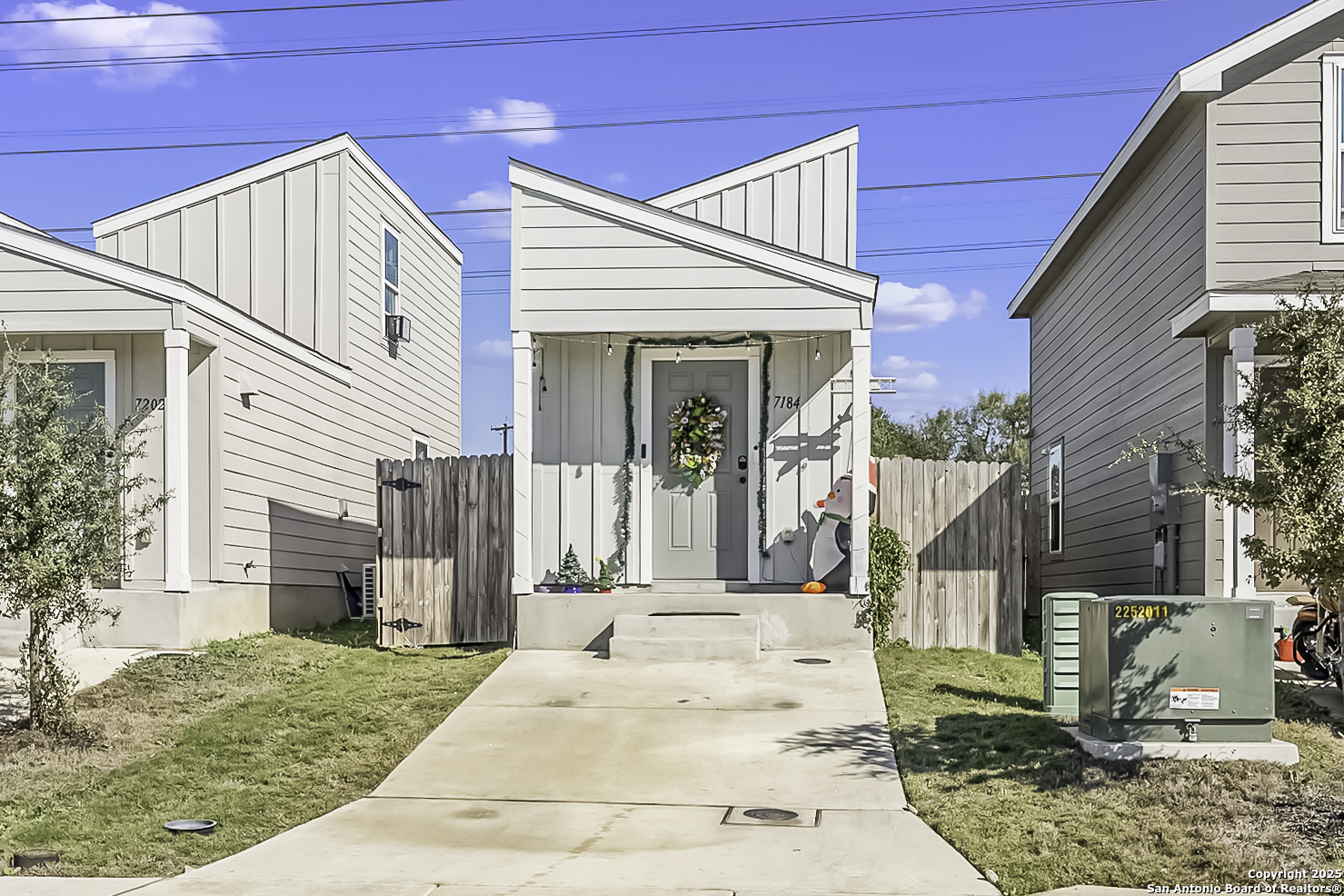 7184 elm, San Antonio, TX 78244 — photo 1