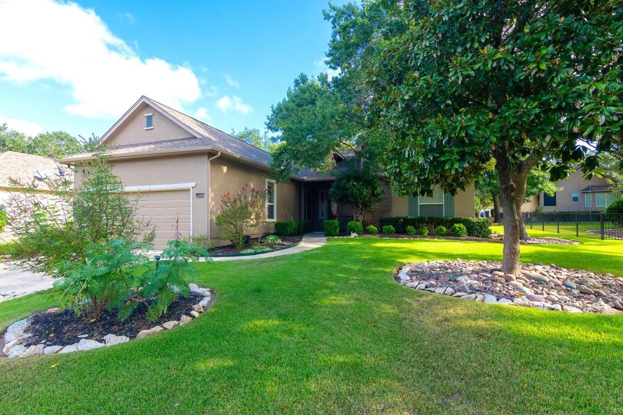 102 Harness, Georgetown, TX 78633 — photo 1