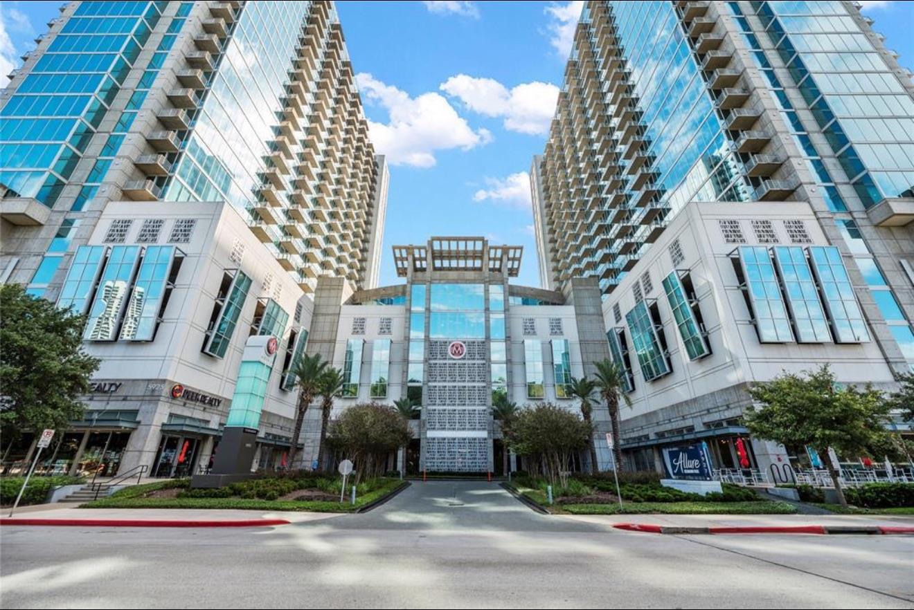 5925 Almeda, Houston, TX 77004 — photo 1