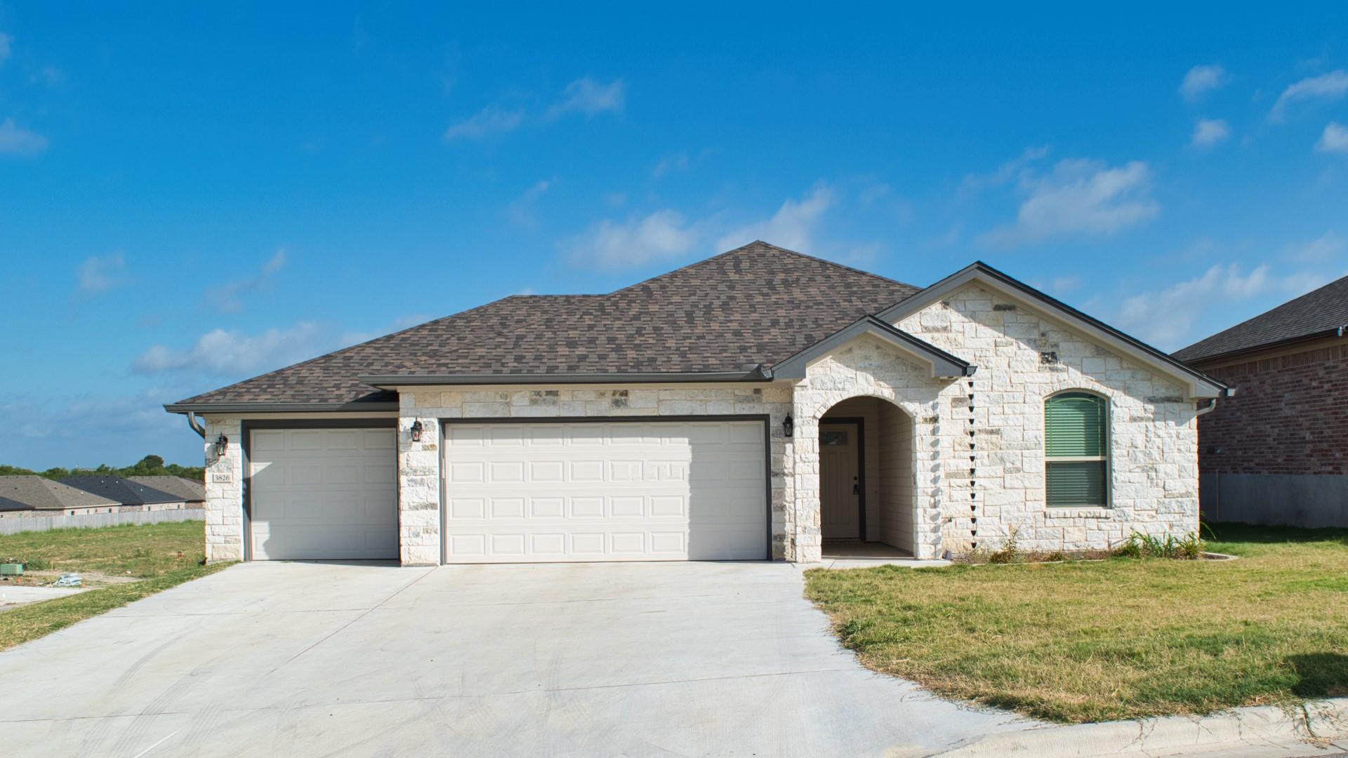 3826 Leming, Temple, TX 76504 — photo 1