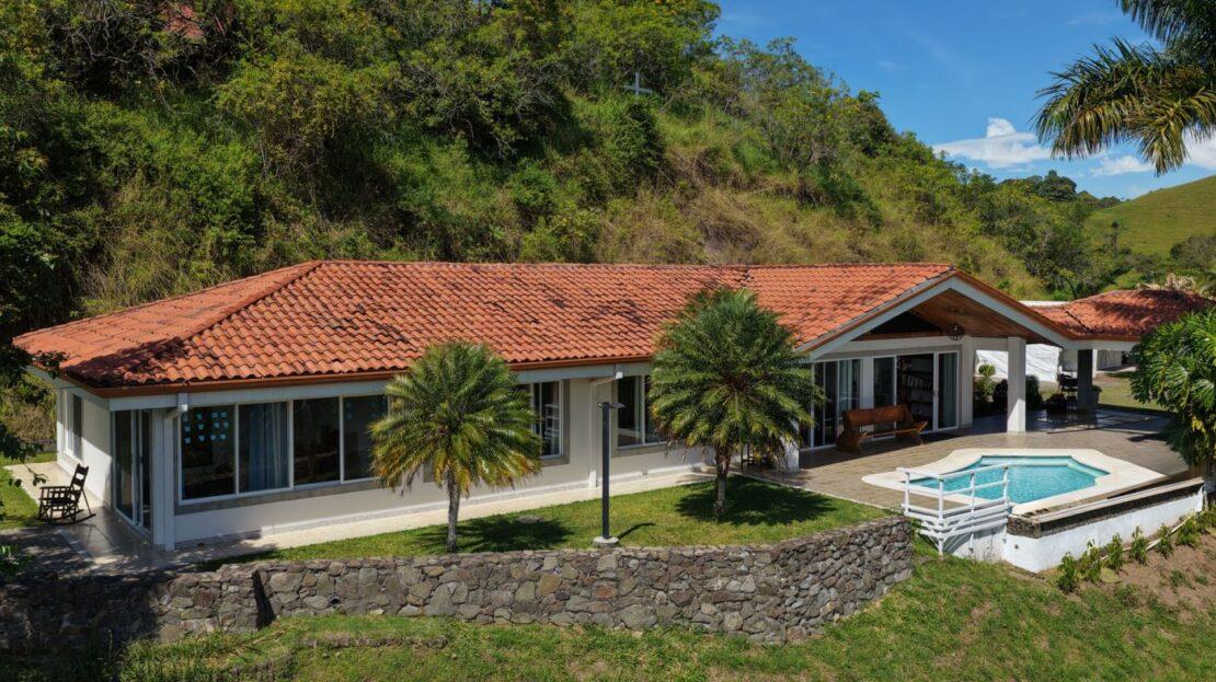 000 Elegant Mediterranean-Style Home, Out of State,  20501 — photo 1