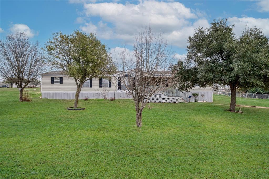 171 Rolling Meadows, Kyle, TX 78640 — photo 1