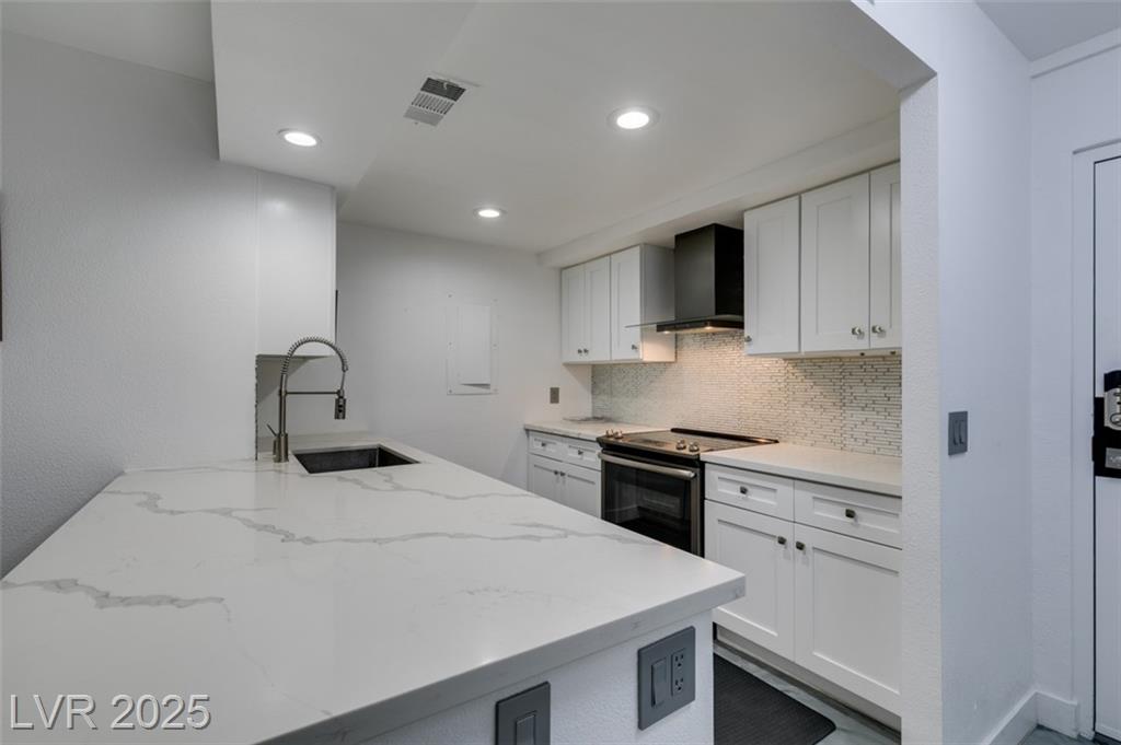 205 East Harmon Avenue, Las Vegas, NV 89169 — photo 1