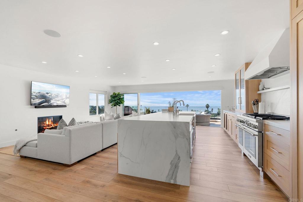 2172 Oxford Avenue, Cardiff By The Sea, CA 92007 — photo 1