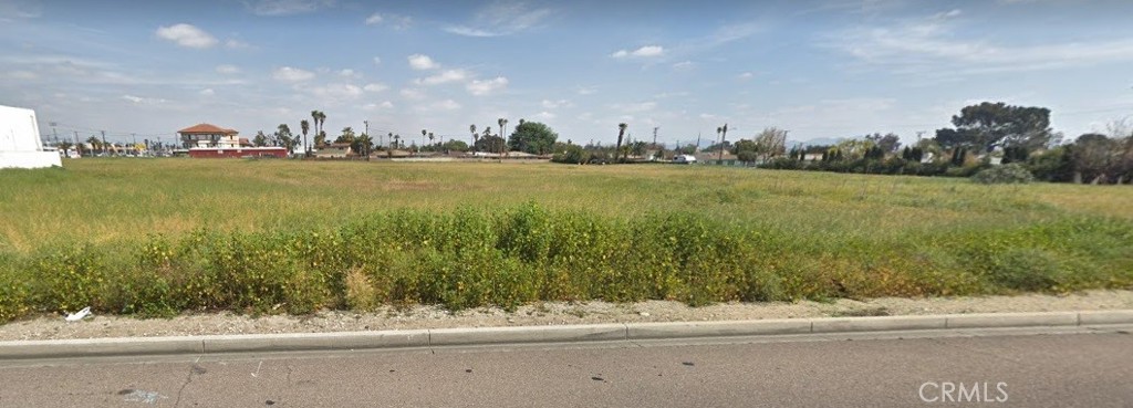 8147 Cypress Ave, Fontana, CA 92335 — photo 1