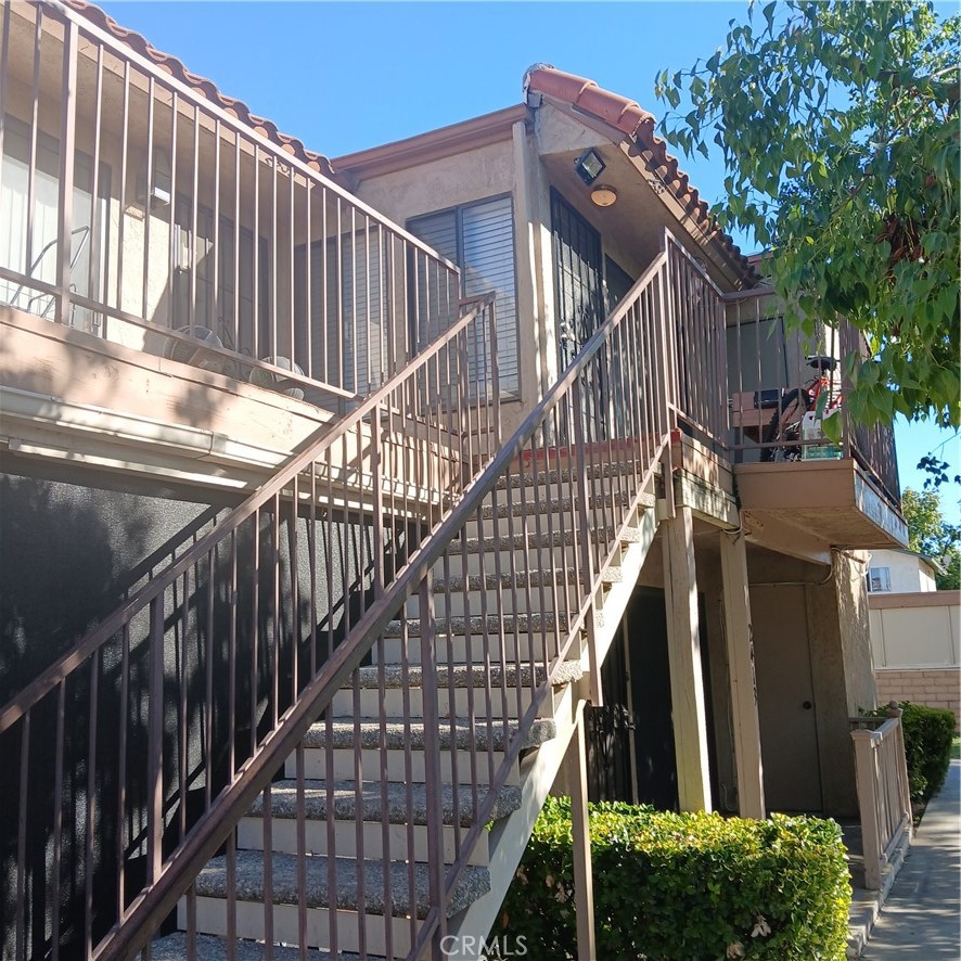 2433 West Acacia Avenue, Hemet, CA 92545 — photo 1
