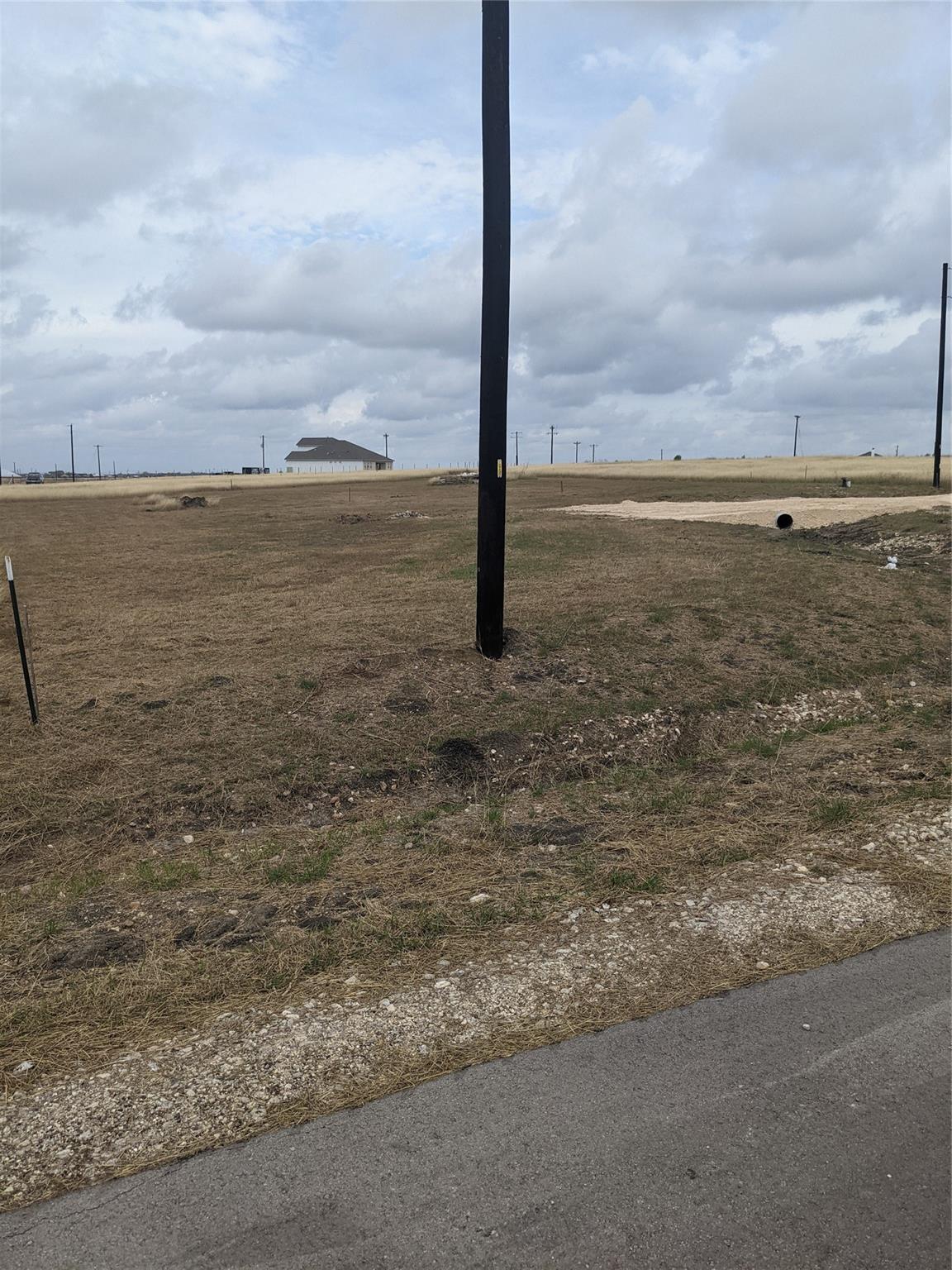 122 Juanita, Del Valle, TX 78617 — photo 1