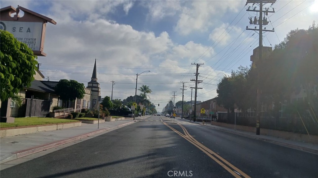 456 E Market, Long Beach, CA 90805 — photo 1