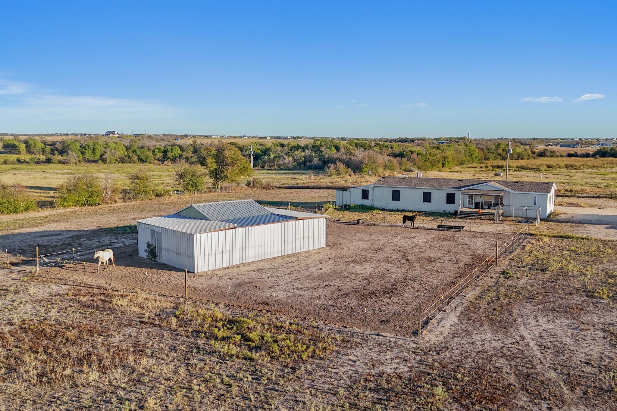 1600 County Road 465, Elgin, TX 78621 — photo 1