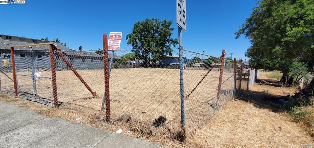 240 Mississippi, Vallejo, CA 94590 — photo 1