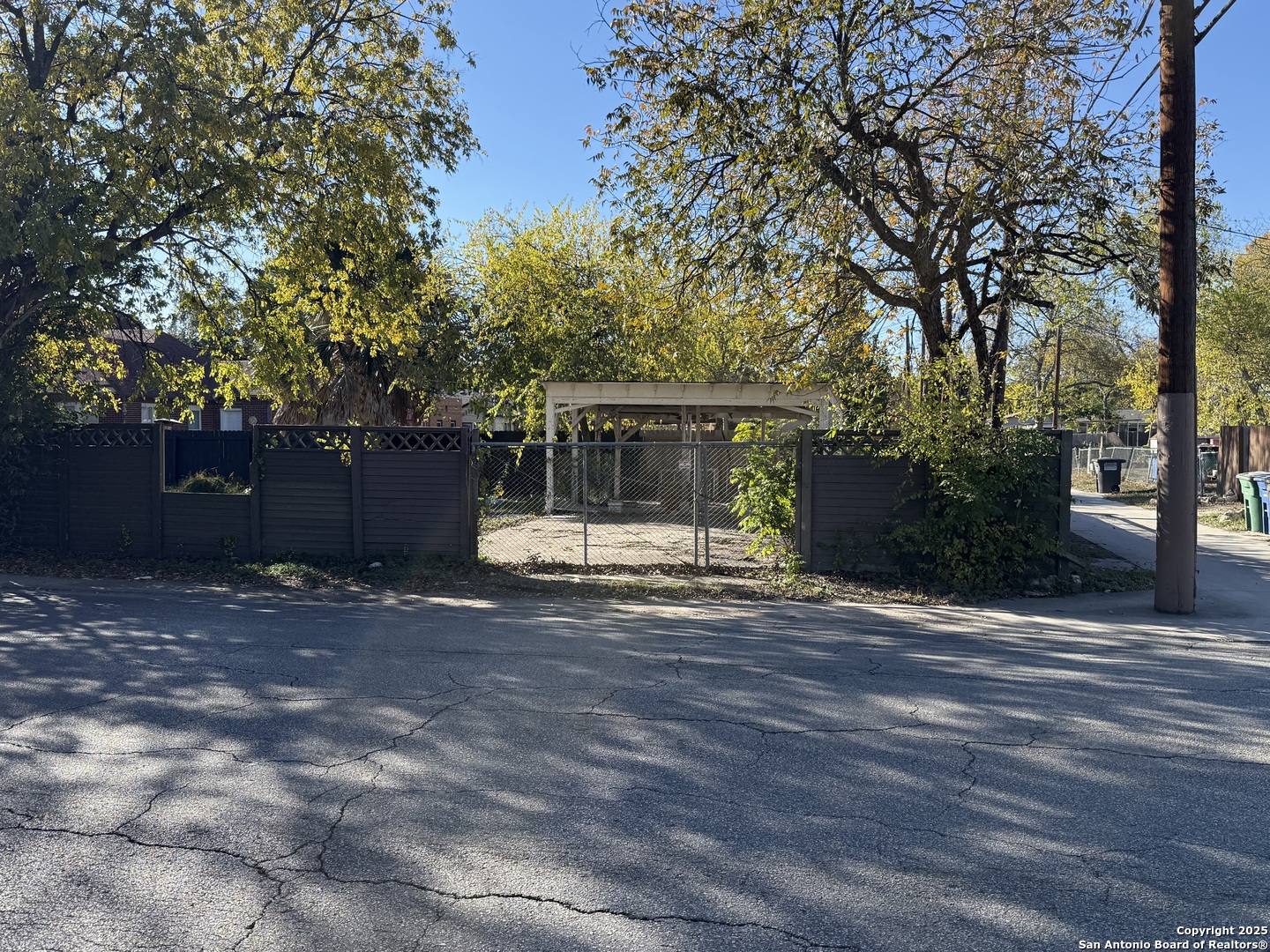 1701 W Summit Ave, ,  78201 — photo 1